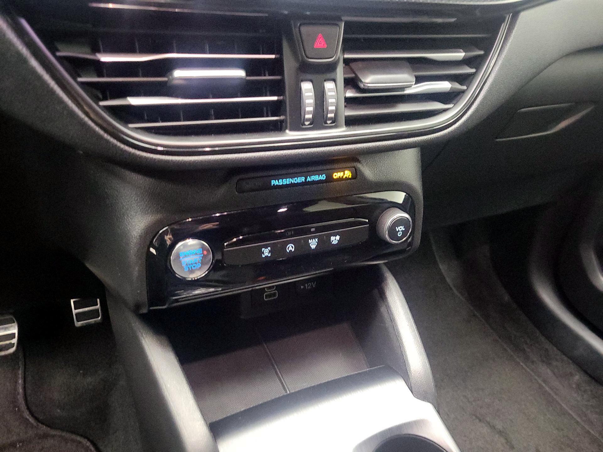 Thumbnail: 2024 Ford Escape - 17