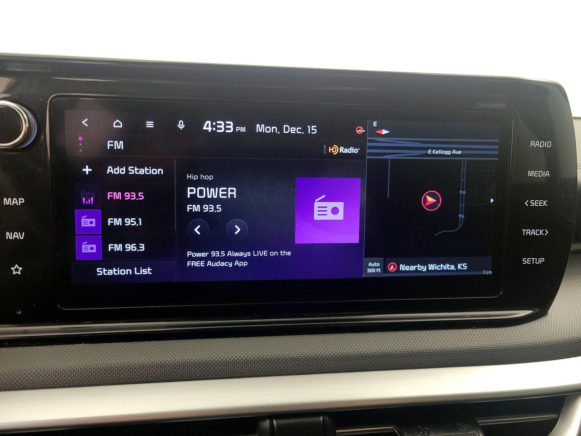 Thumbnail: 2023 Kia K5 - 14