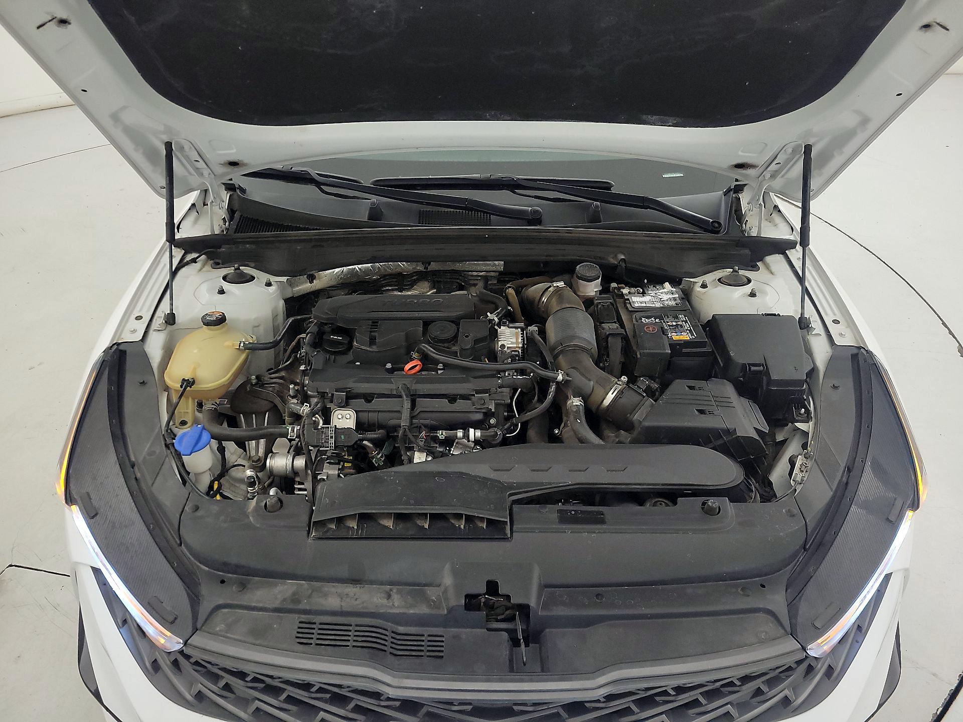 Thumbnail: 2023 Kia K5 - 19