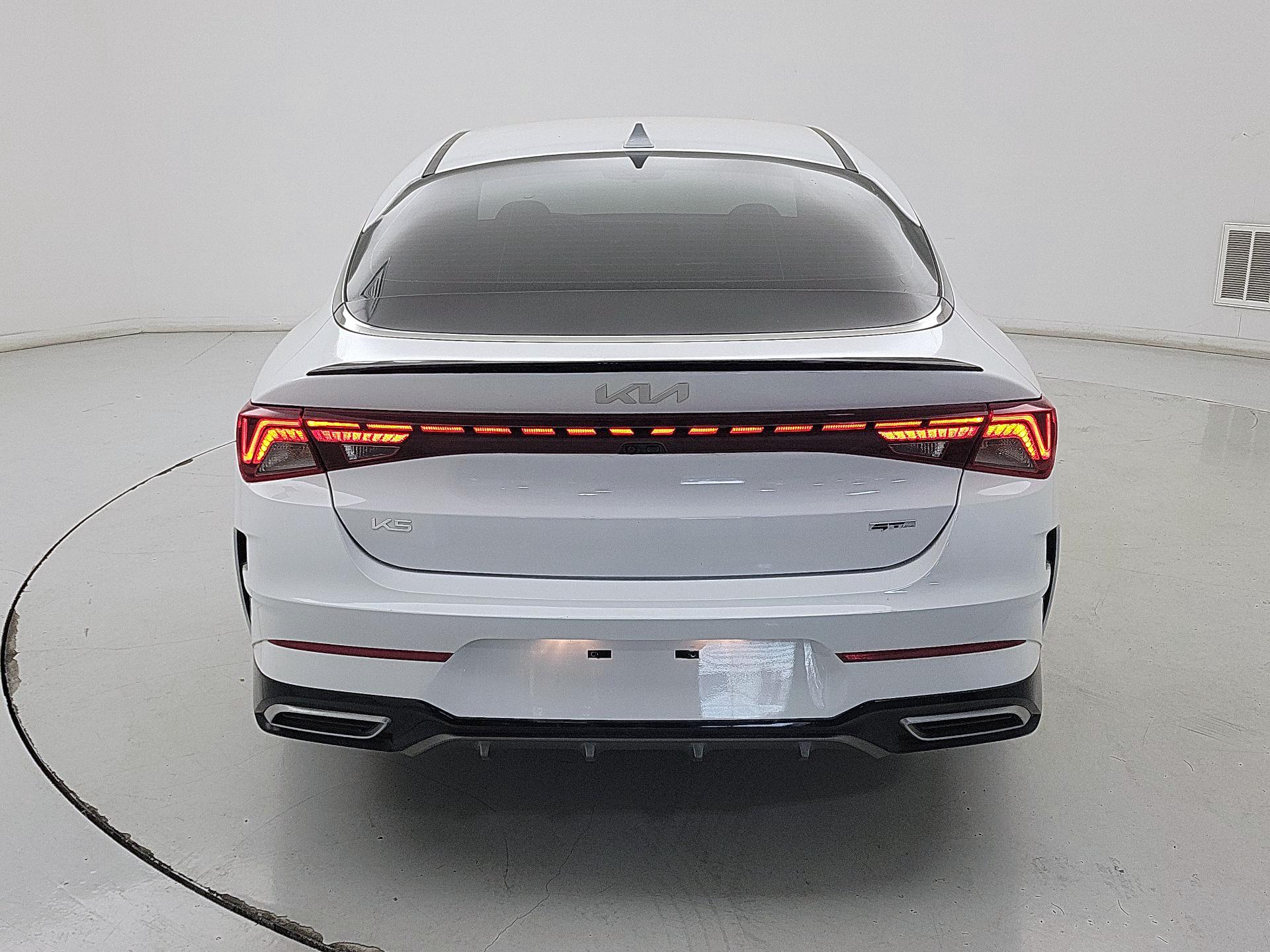 Thumbnail: 2023 Kia K5 - 6