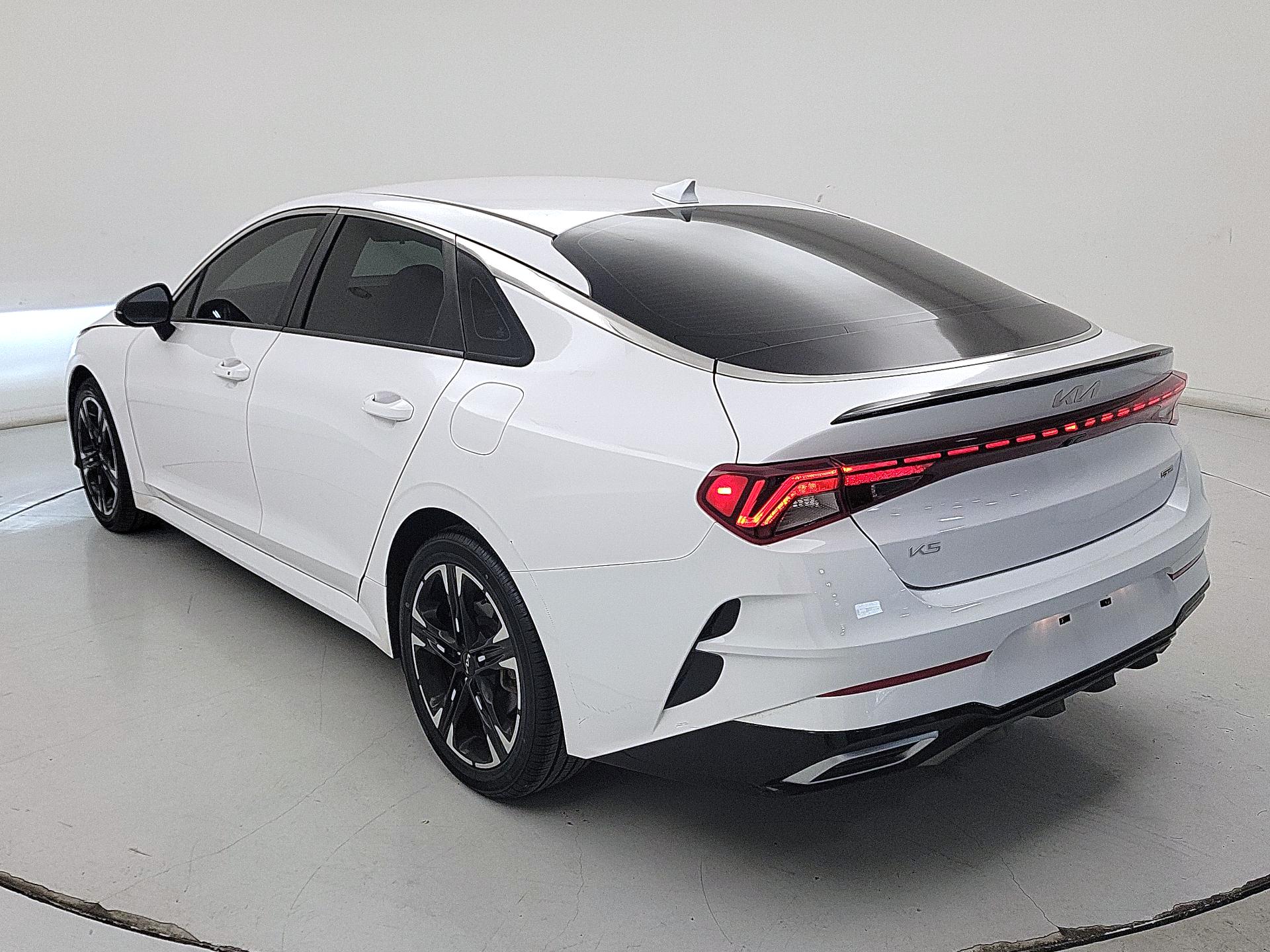 Thumbnail: 2023 Kia K5 - 7