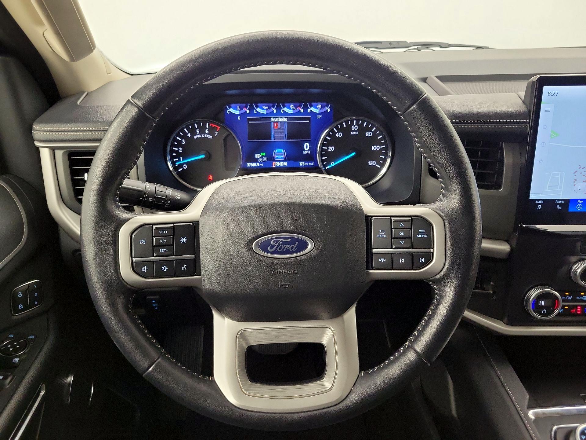 Thumbnail: 2023 Ford Expedition - 10