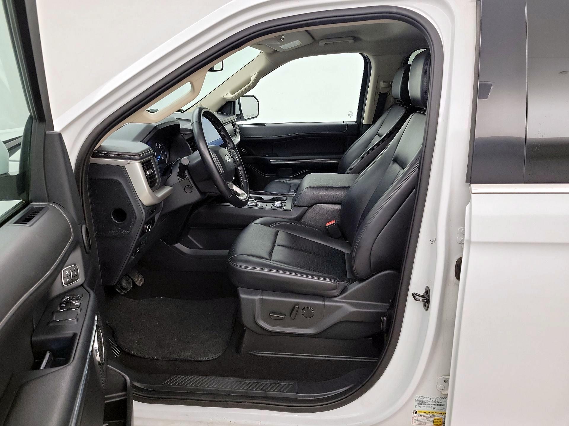 Thumbnail: 2023 Ford Expedition - 11