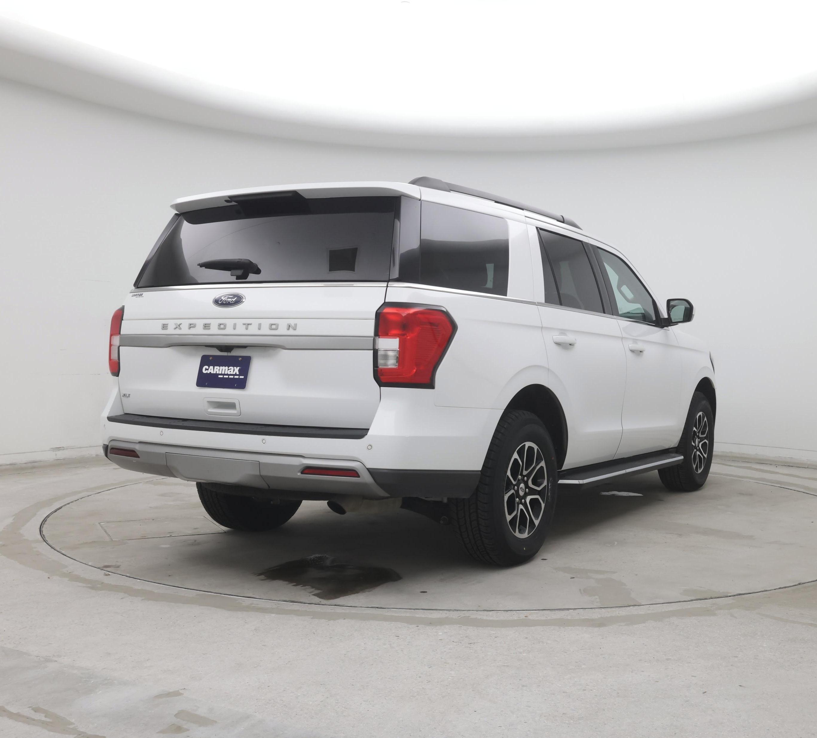 Thumbnail: 2023 Ford Expedition - 8