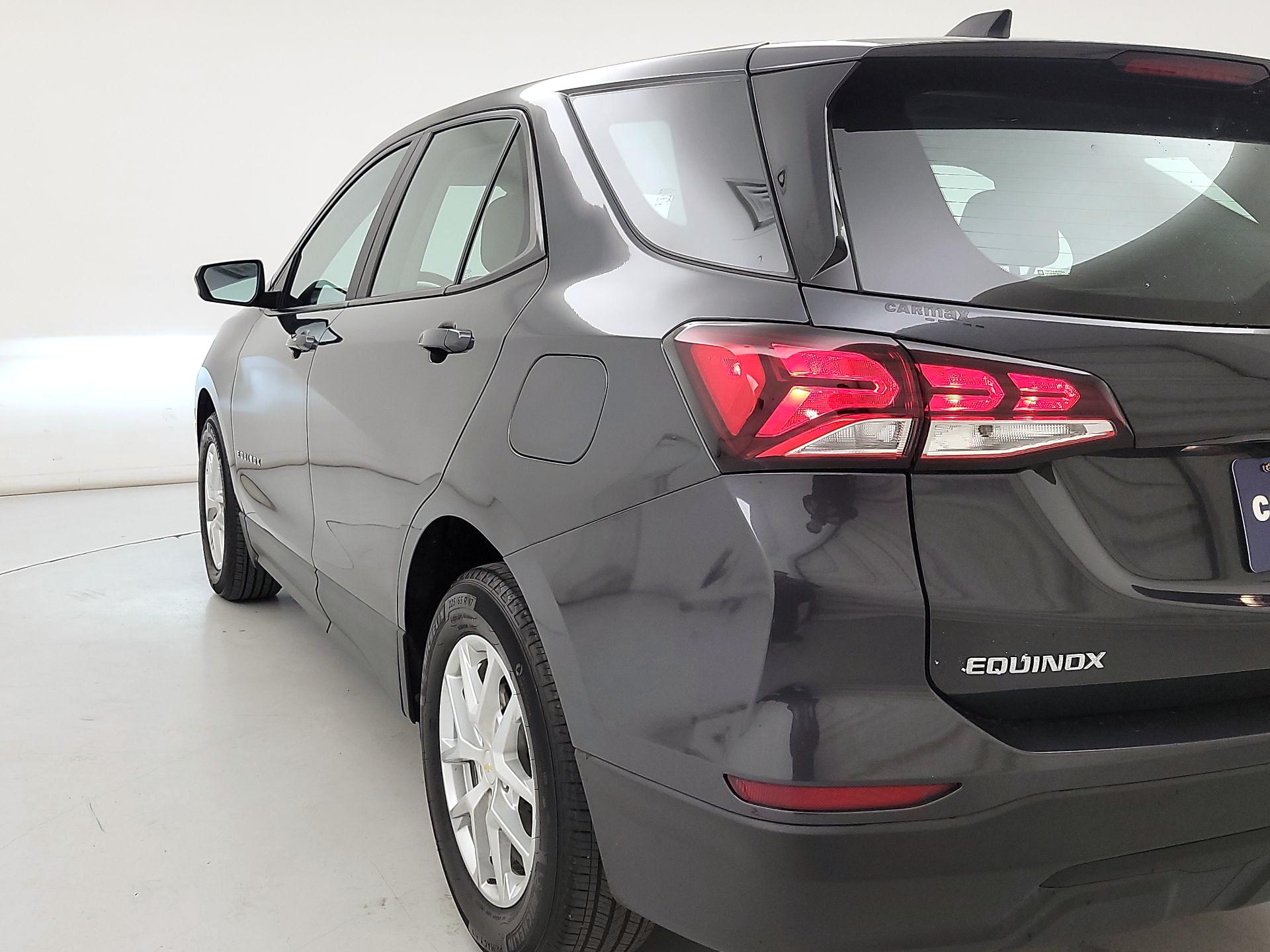 Thumbnail: 2022 Chevrolet Equinox - 7