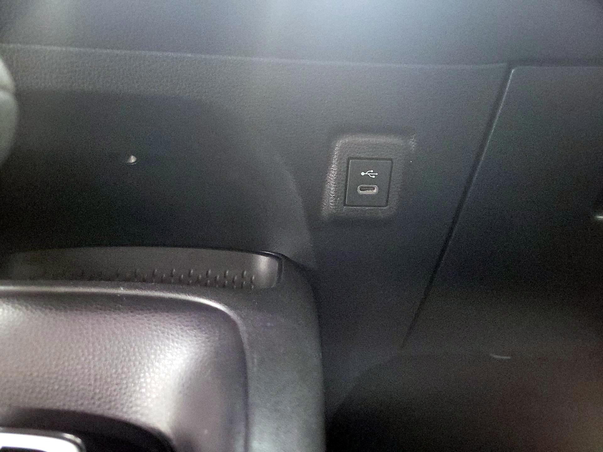 Thumbnail: 2024 Toyota Corolla - 19