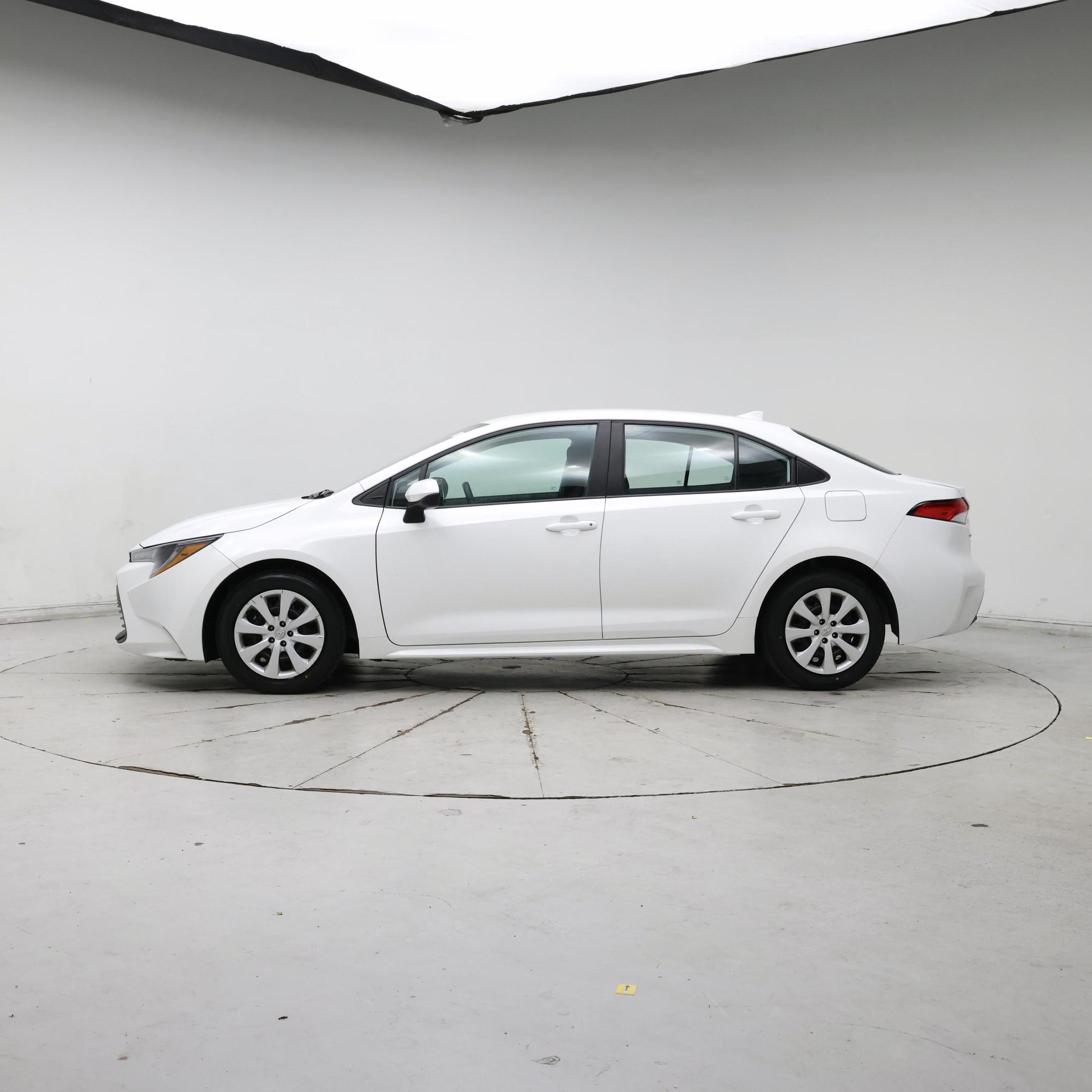 Thumbnail: 2024 Toyota Corolla - 3