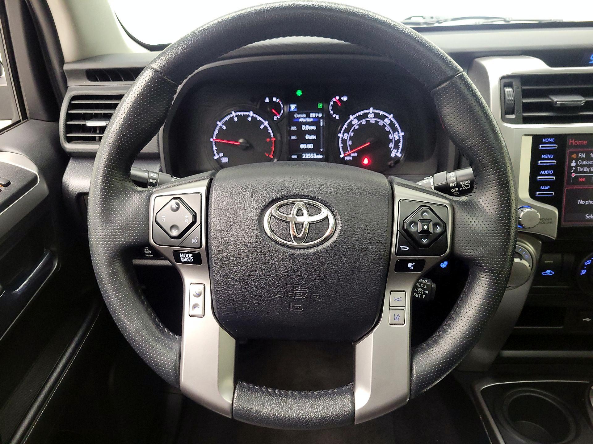 Thumbnail: 2023 Toyota 4Runner - 10