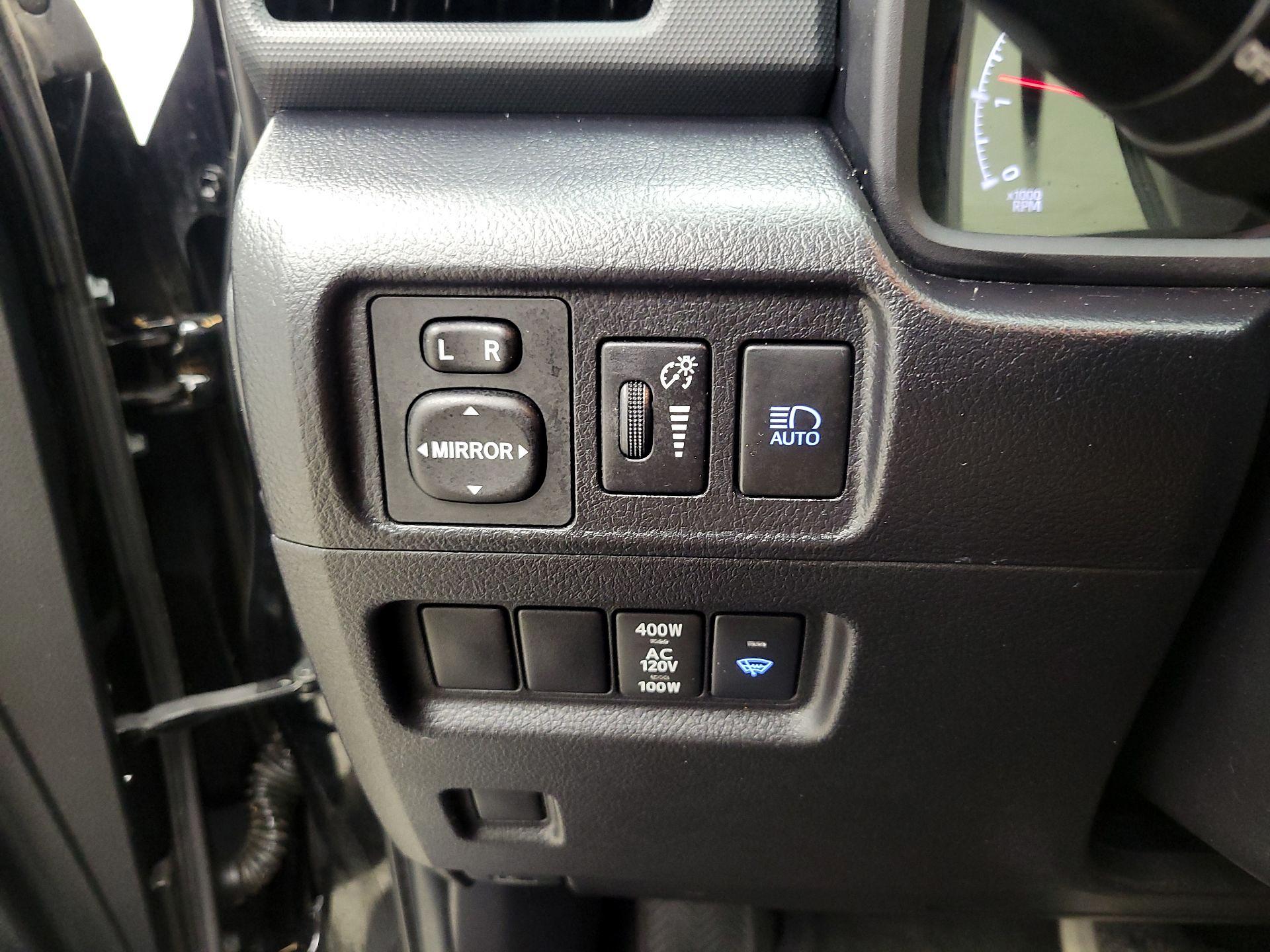 Thumbnail: 2023 Toyota 4Runner - 13