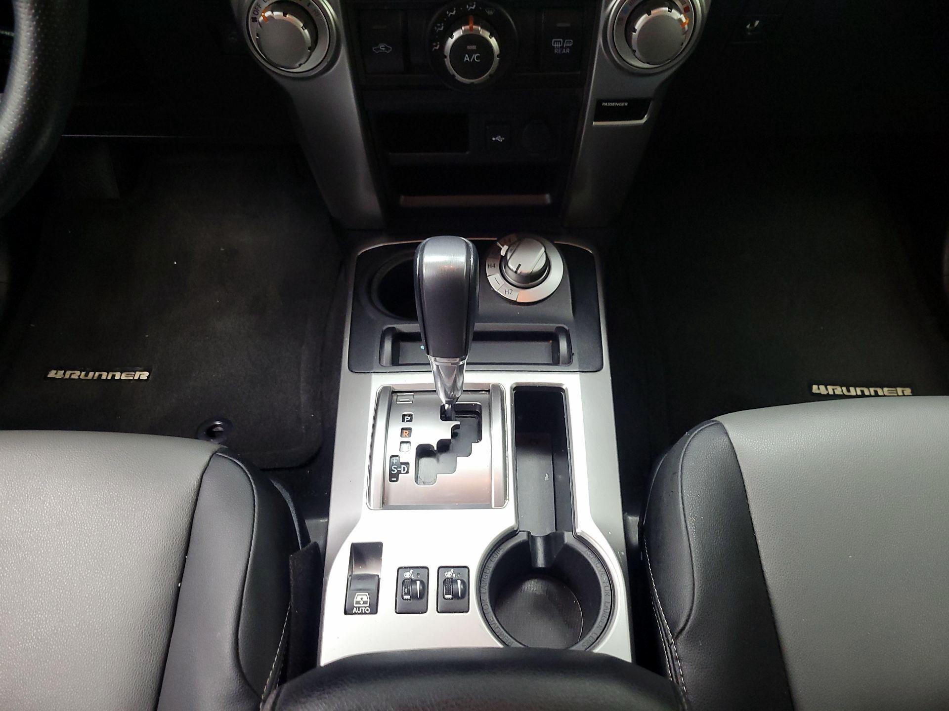 Thumbnail: 2023 Toyota 4Runner - 18