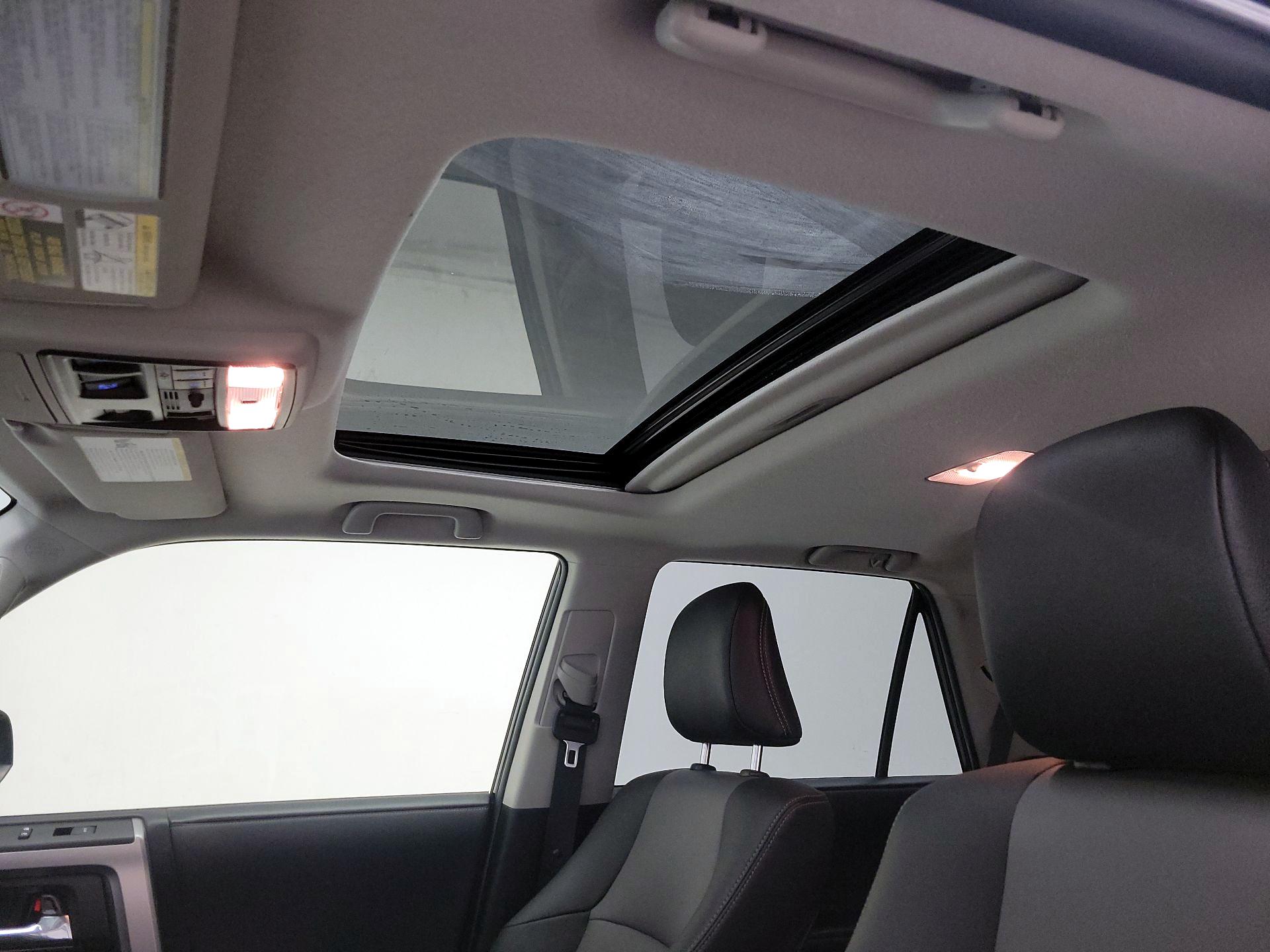 Thumbnail: 2023 Toyota 4Runner - 20