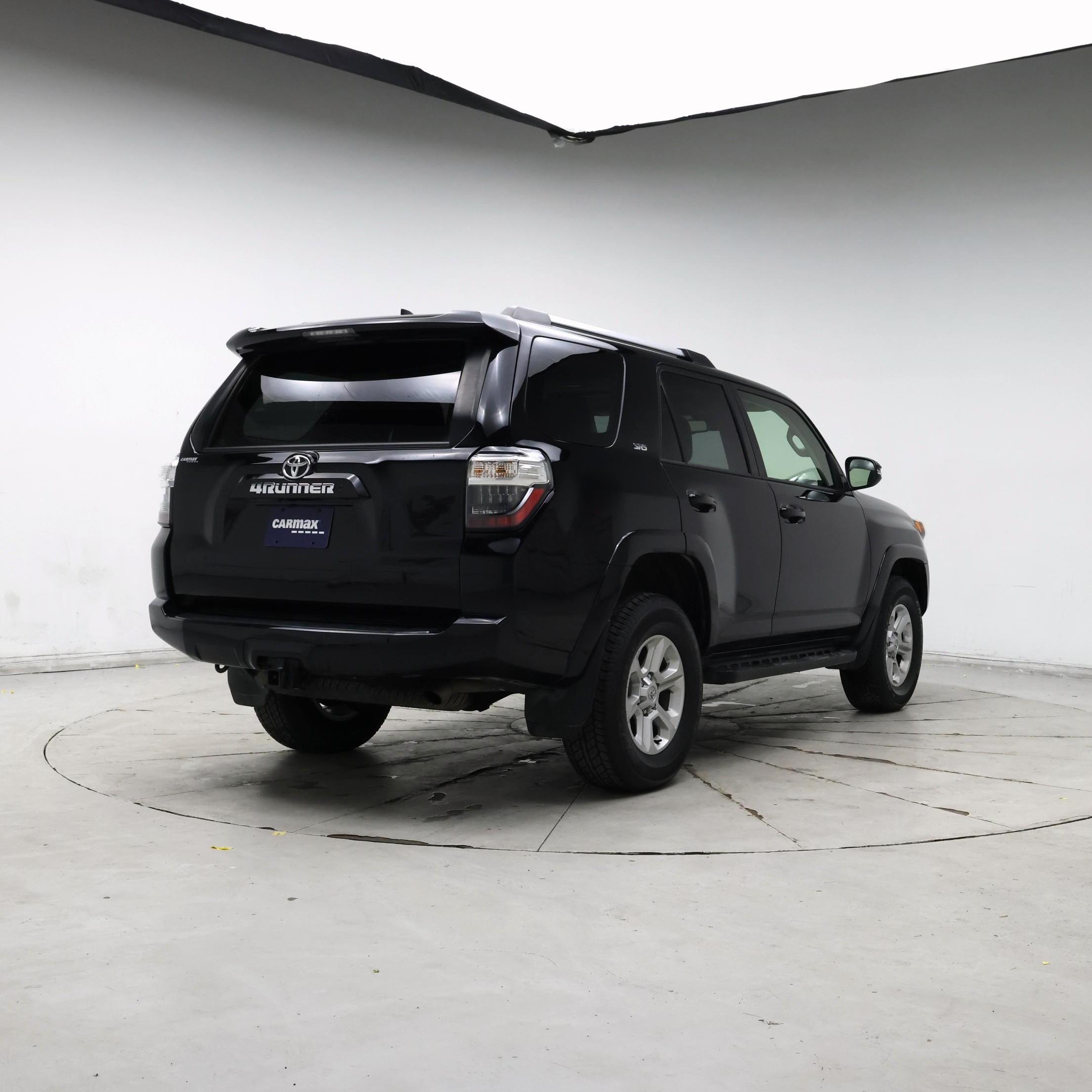 Thumbnail: 2023 Toyota 4Runner - 8