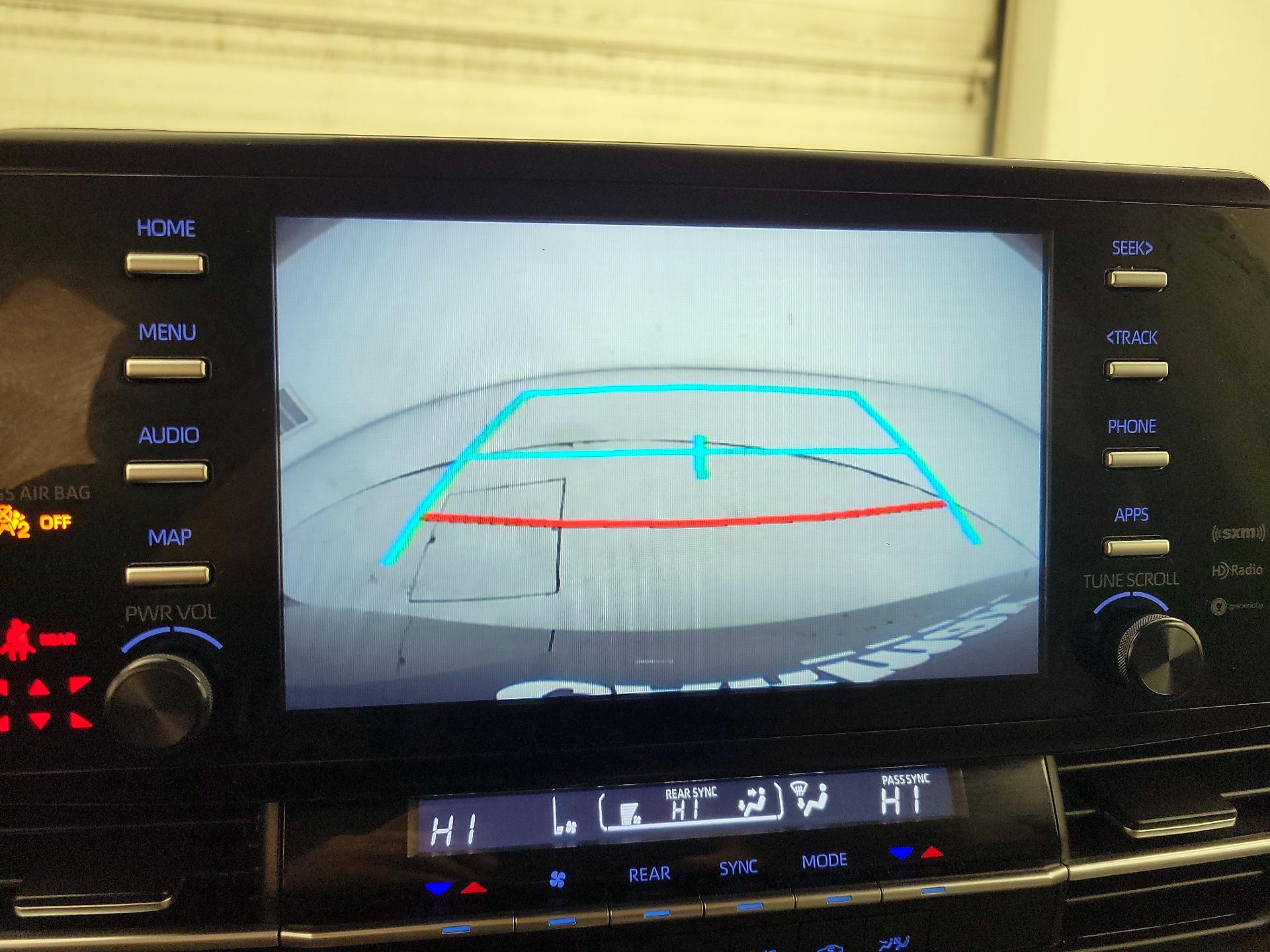 Thumbnail: 2024 Toyota Sienna - 12