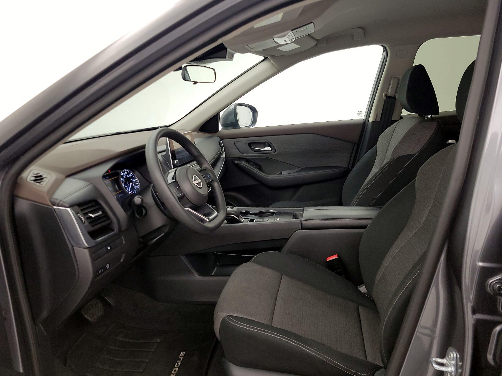 Thumbnail: 2023 Nissan Rogue - 11