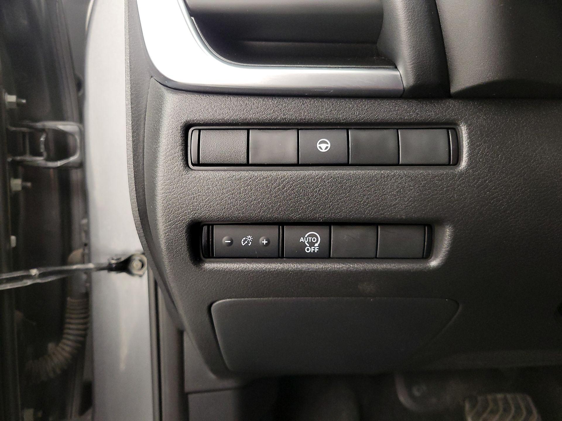 Thumbnail: 2023 Nissan Rogue - 13