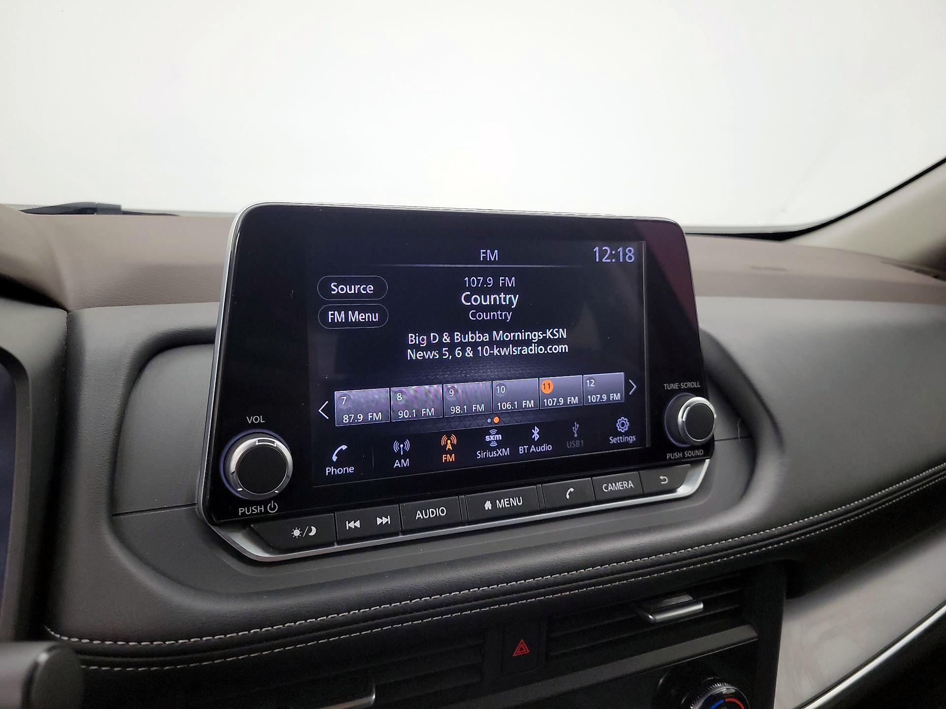 Thumbnail: 2023 Nissan Rogue - 15