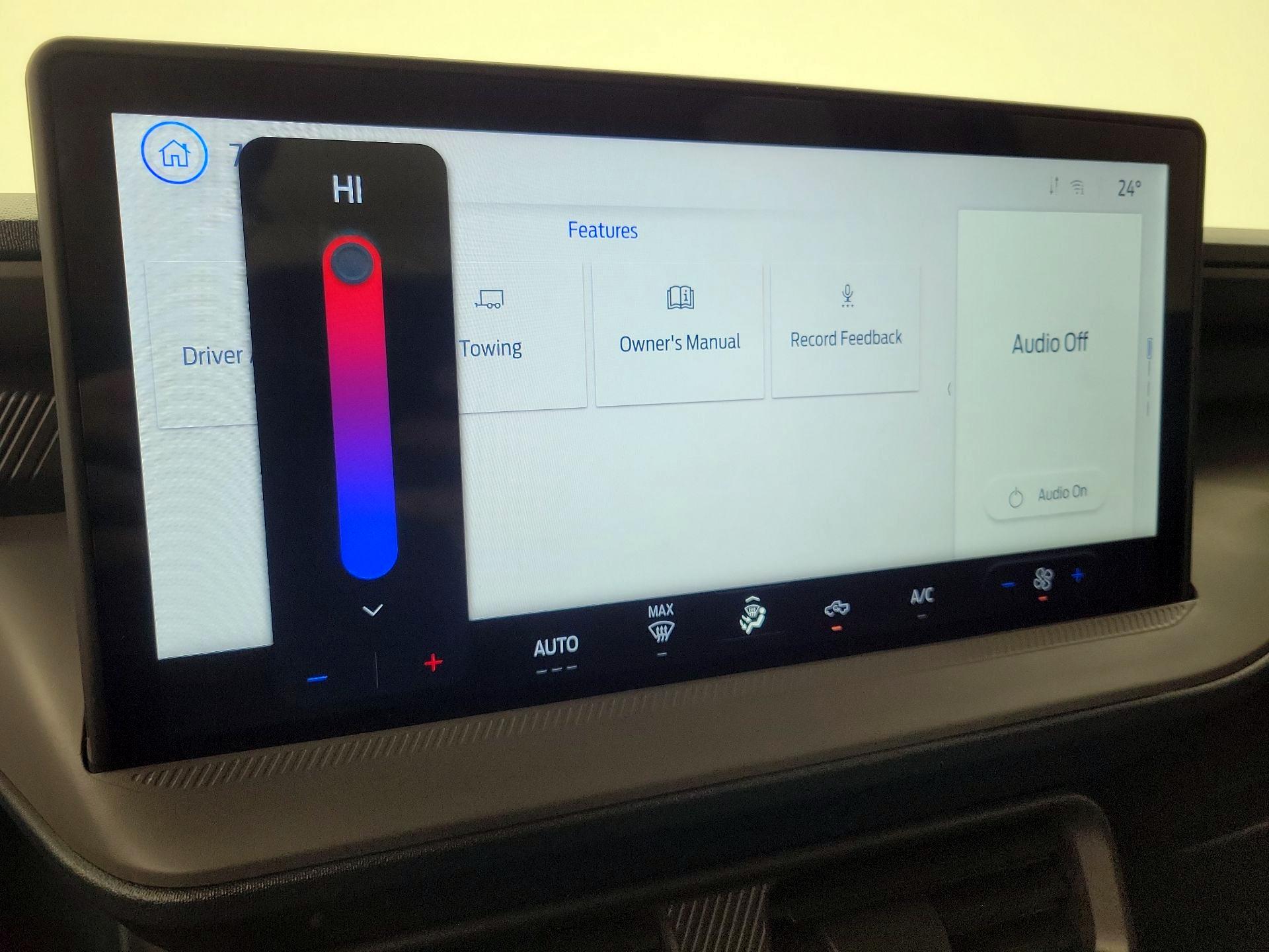 Thumbnail: 2025 Ford Maverick - 16