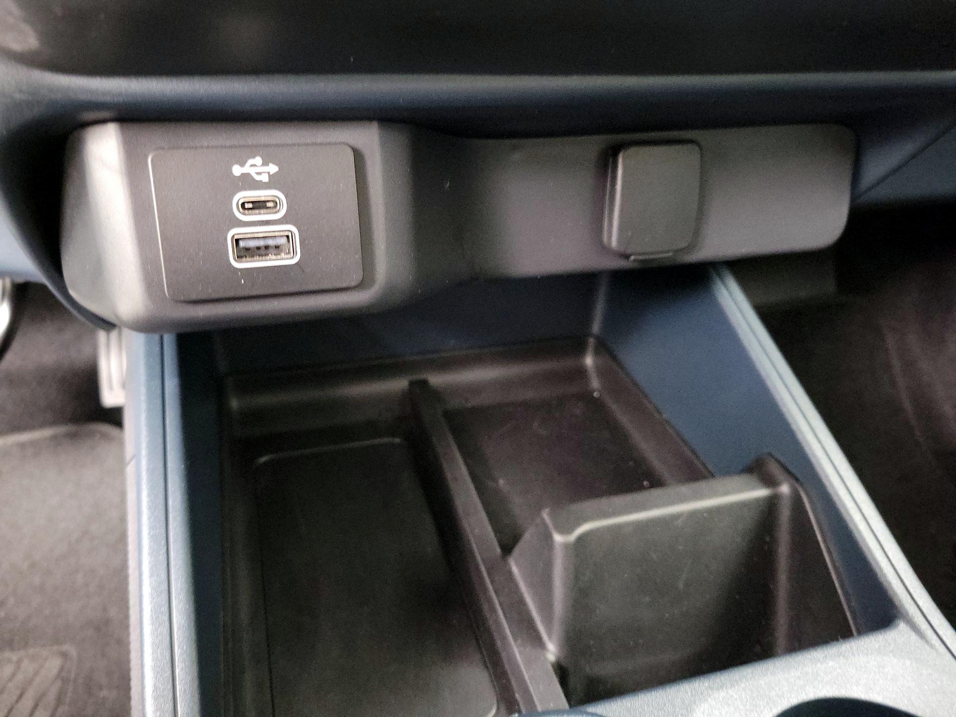 Thumbnail: 2025 Ford Maverick - 18