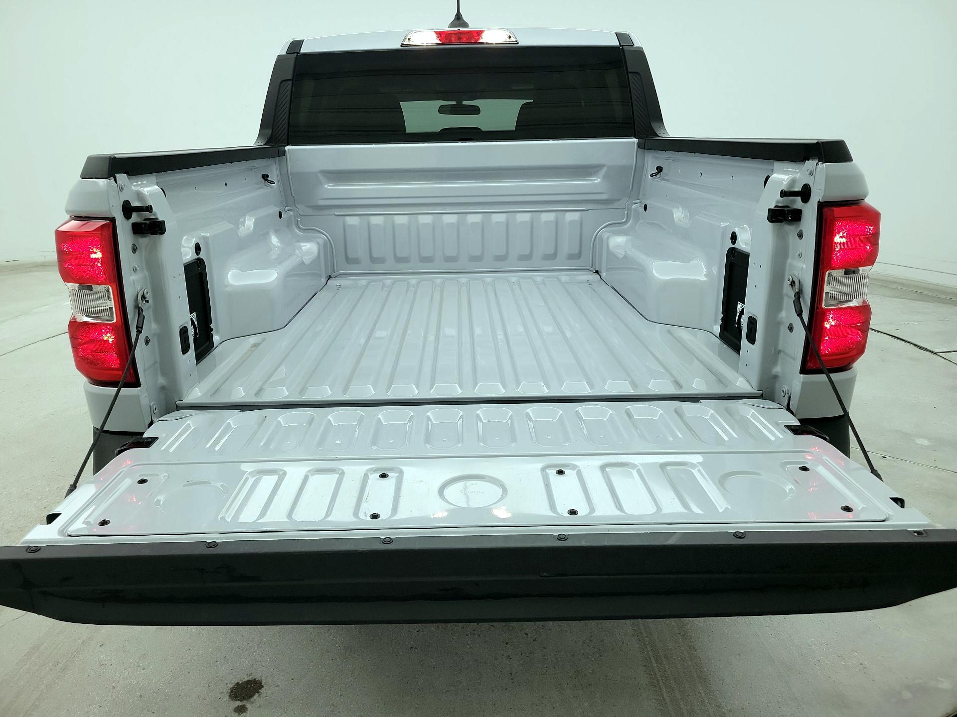 Thumbnail: 2025 Ford Maverick - 20