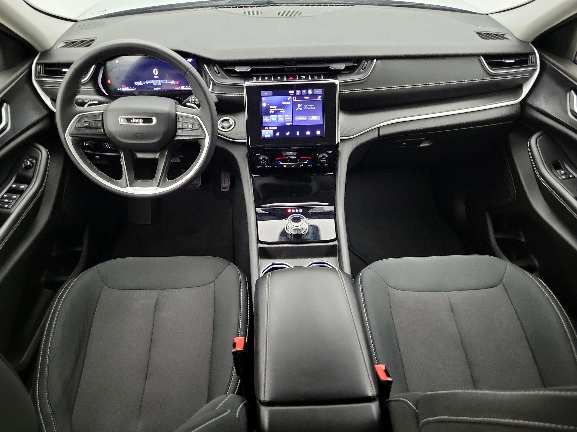 Thumbnail: 2023 Jeep Grand Cherokee - 9