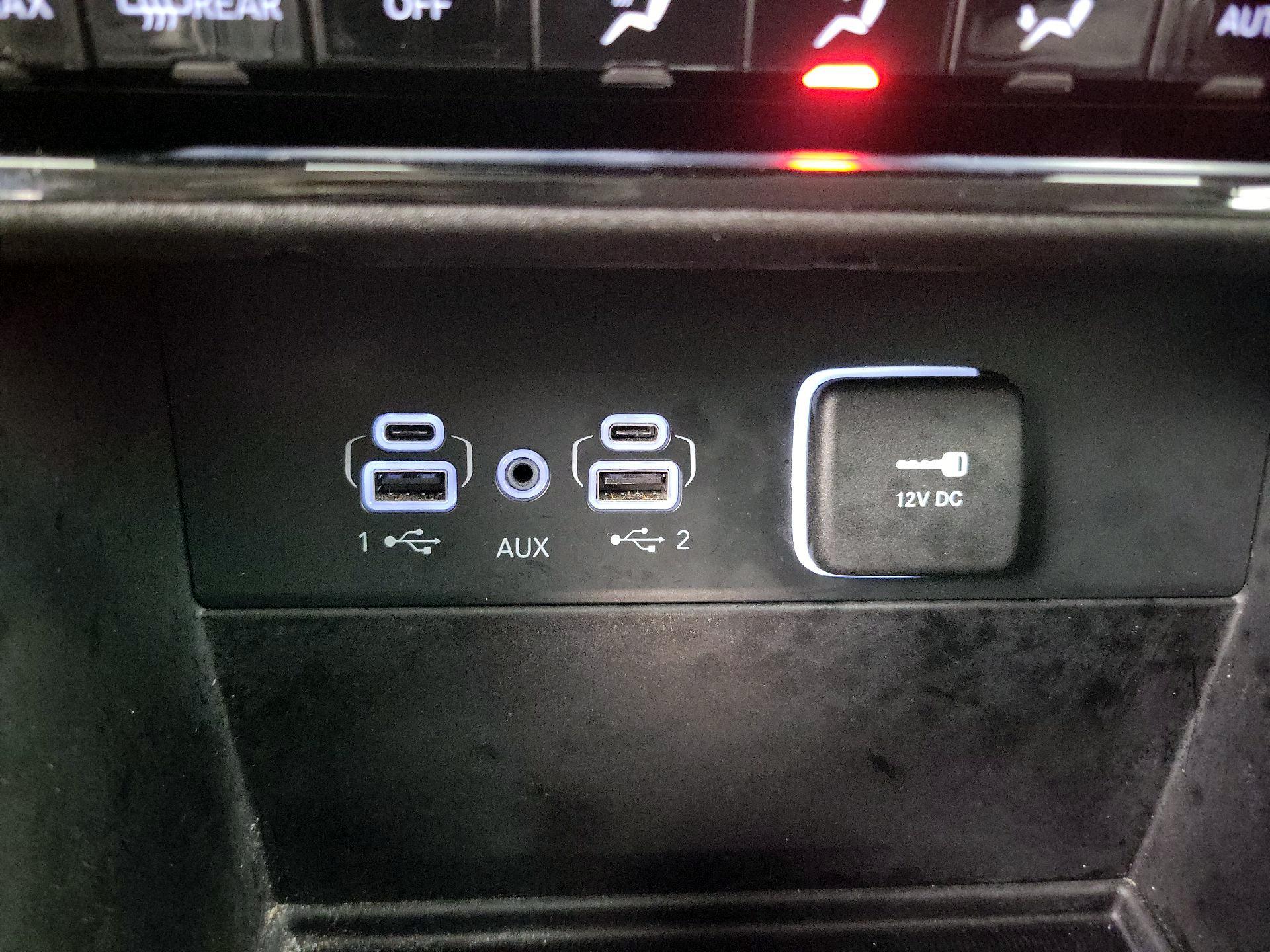 Thumbnail: 2023 Jeep Grand Cherokee - 18