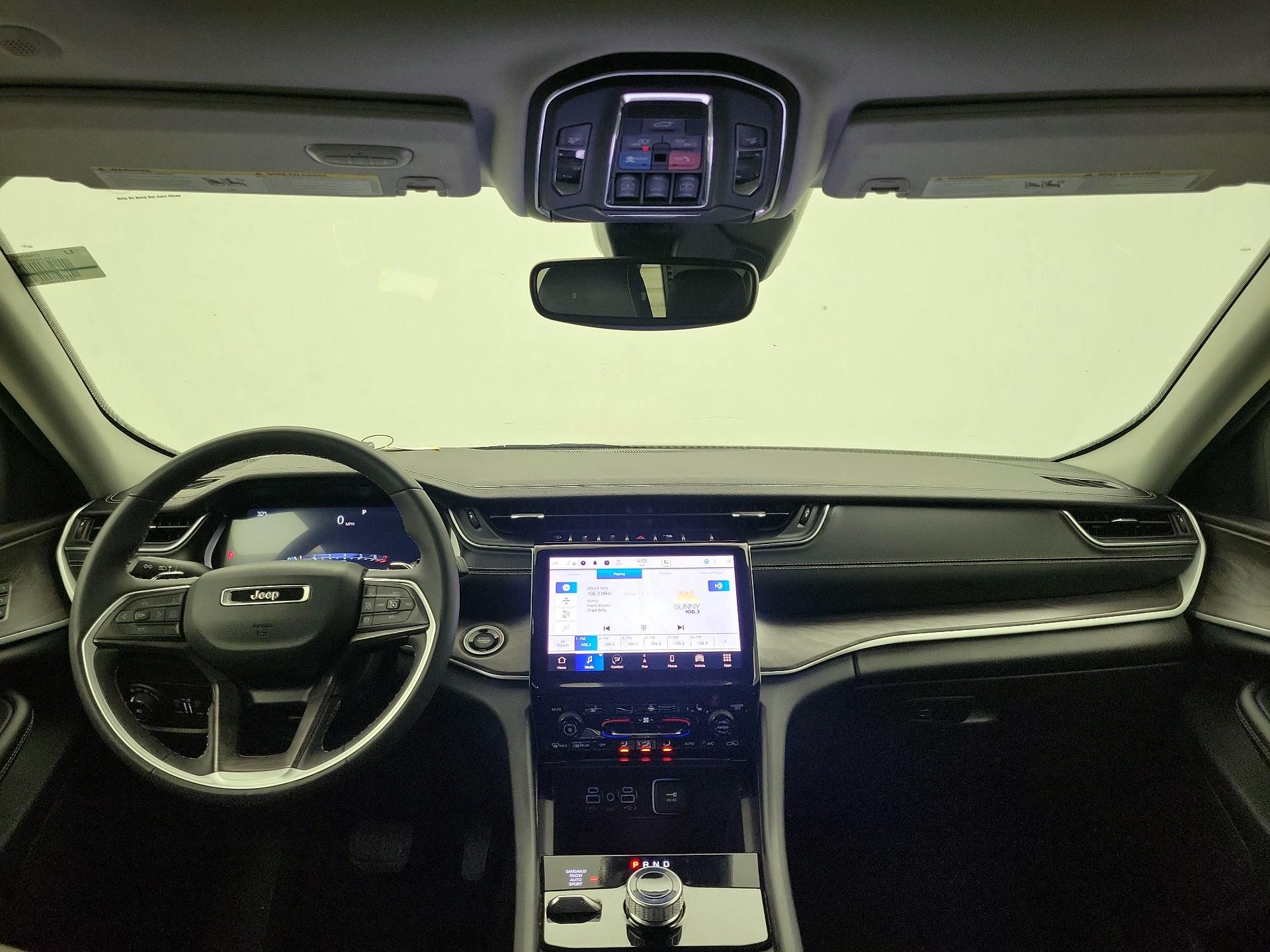 Thumbnail: 2024 Jeep Grand Cherokee - 9