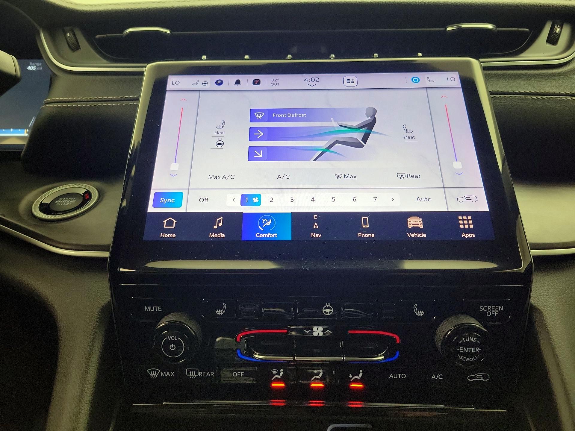 Thumbnail: 2024 Jeep Grand Cherokee - 16