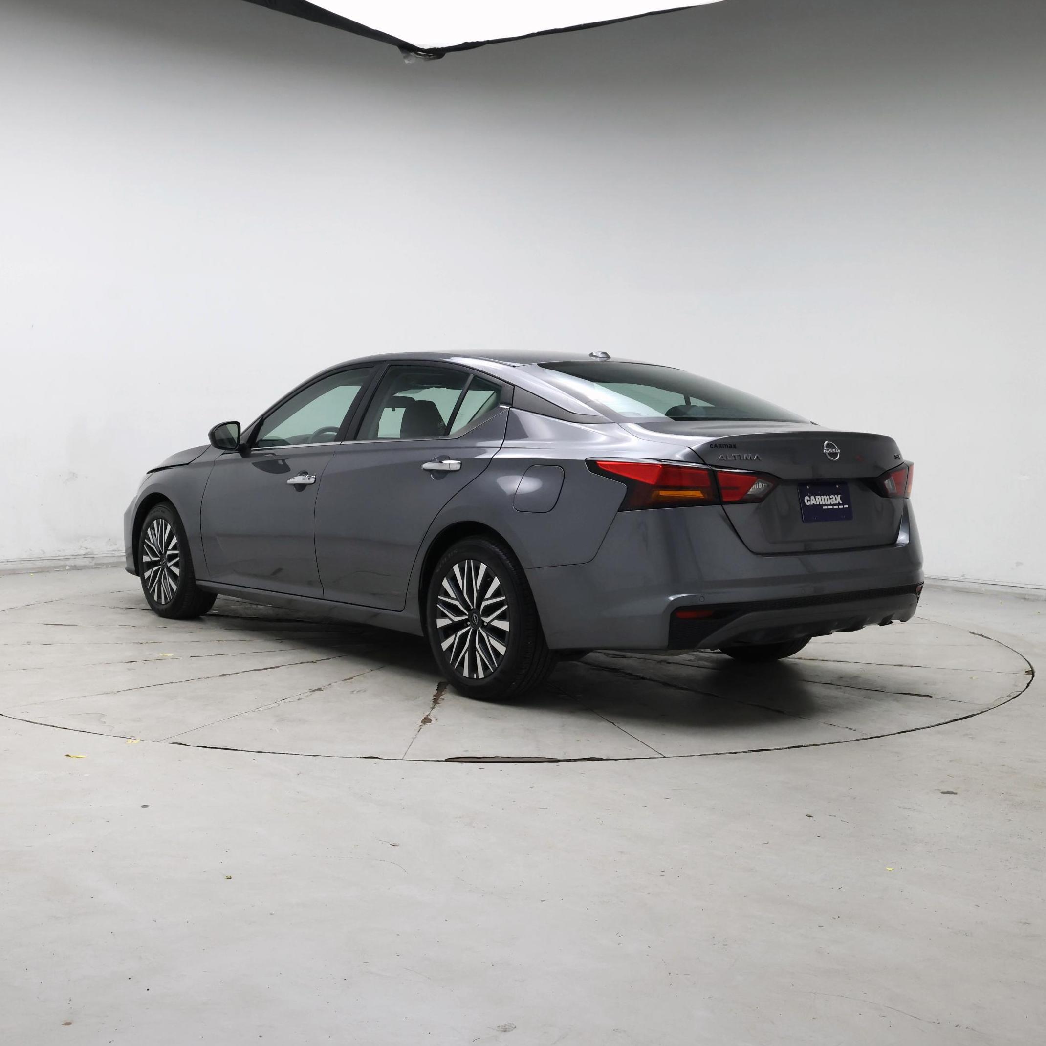 Thumbnail: 2024 Nissan Altima - 2