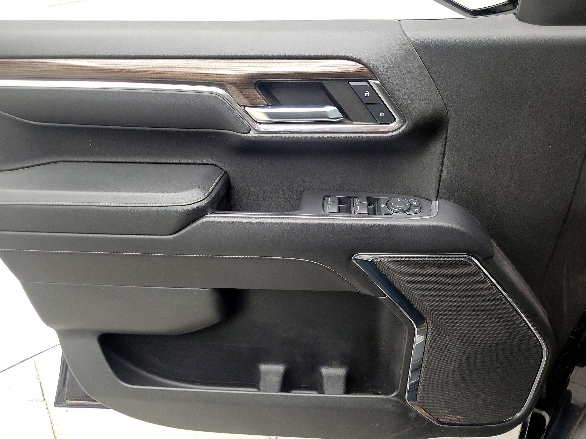 Thumbnail: 2023 Chevrolet Silverado 1500 - 12