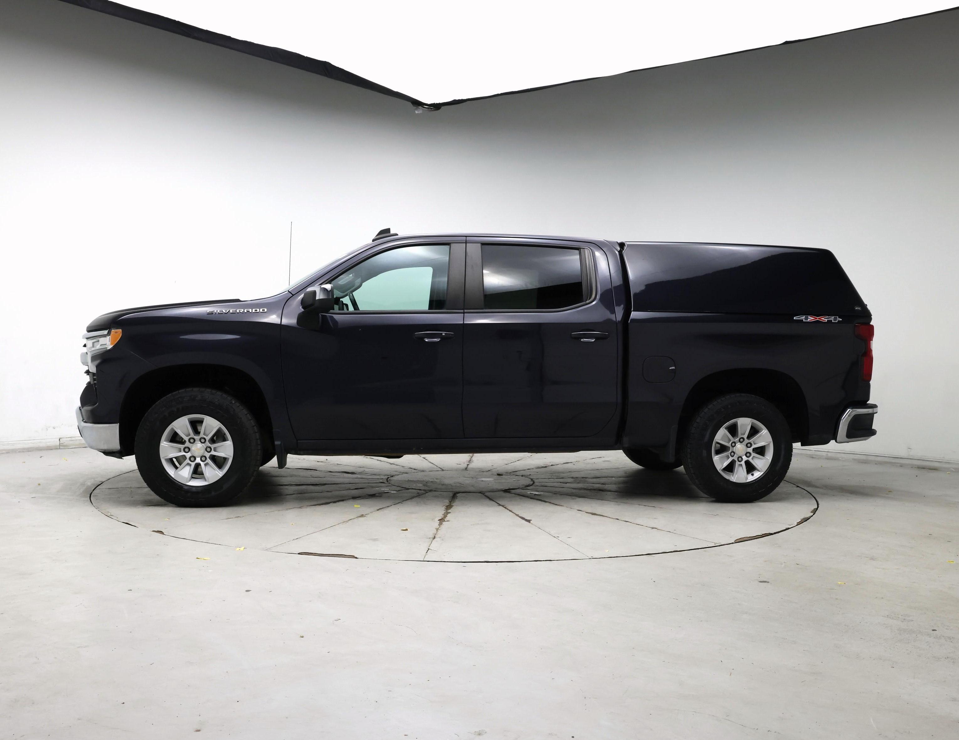 Thumbnail: 2023 Chevrolet Silverado 1500 - 3