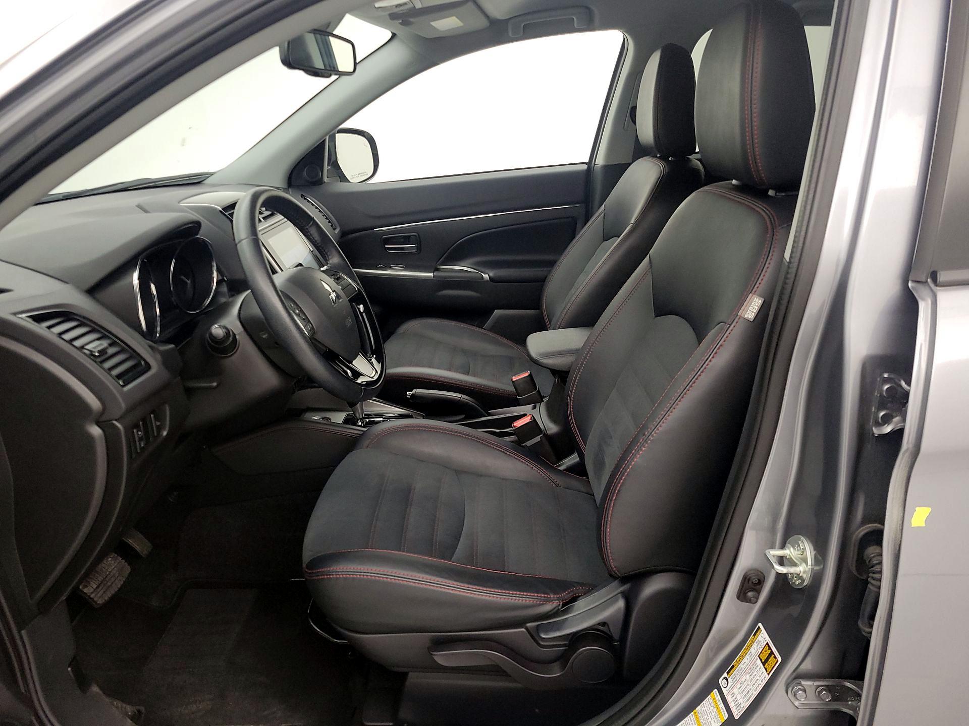 Thumbnail: 2024 Mitsubishi Outlander Sport - 11