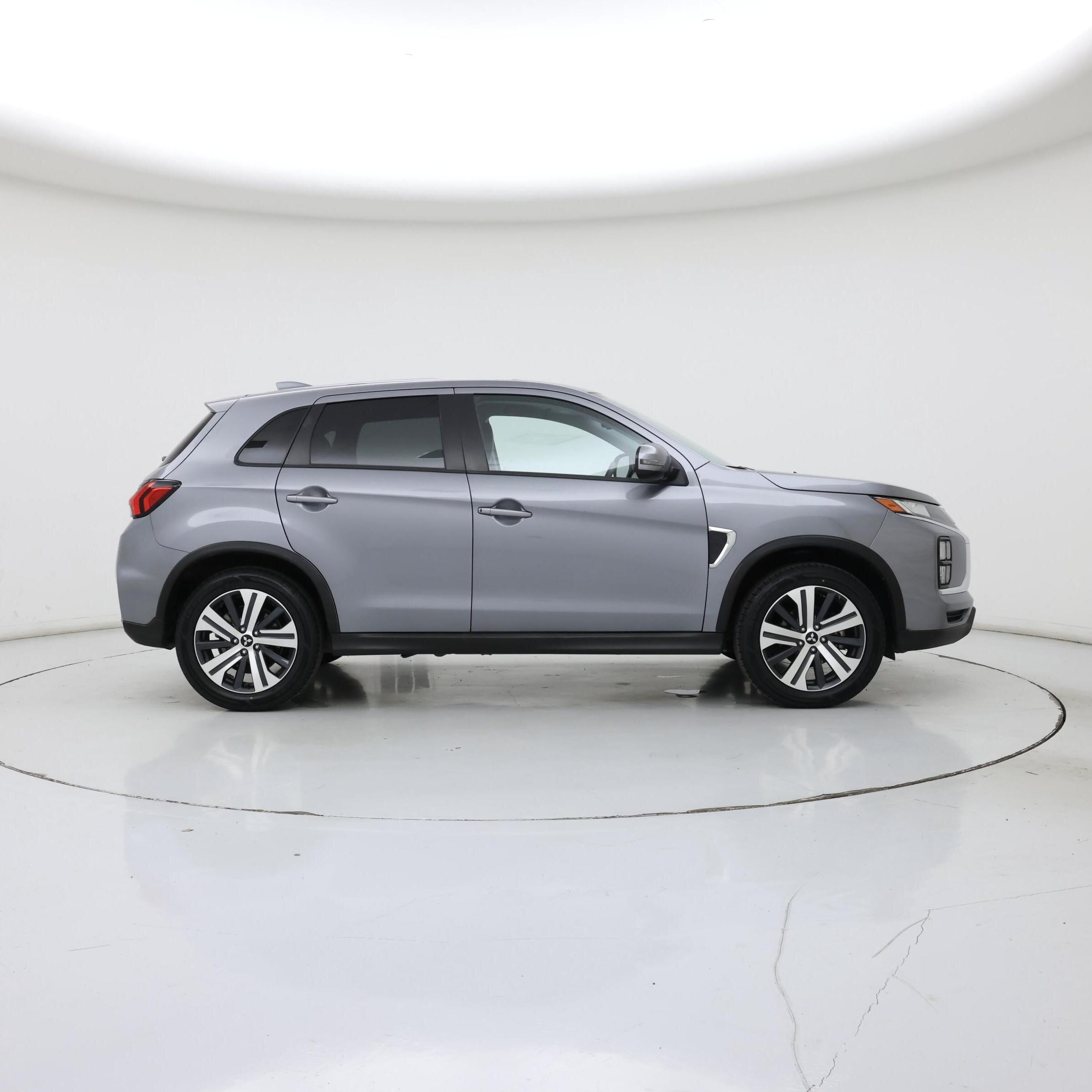 Thumbnail: 2024 Mitsubishi Outlander Sport - 7