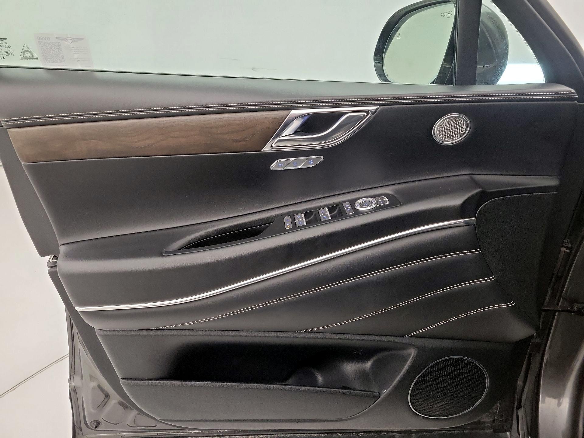 Thumbnail: 2024 Genesis GV80 - 12