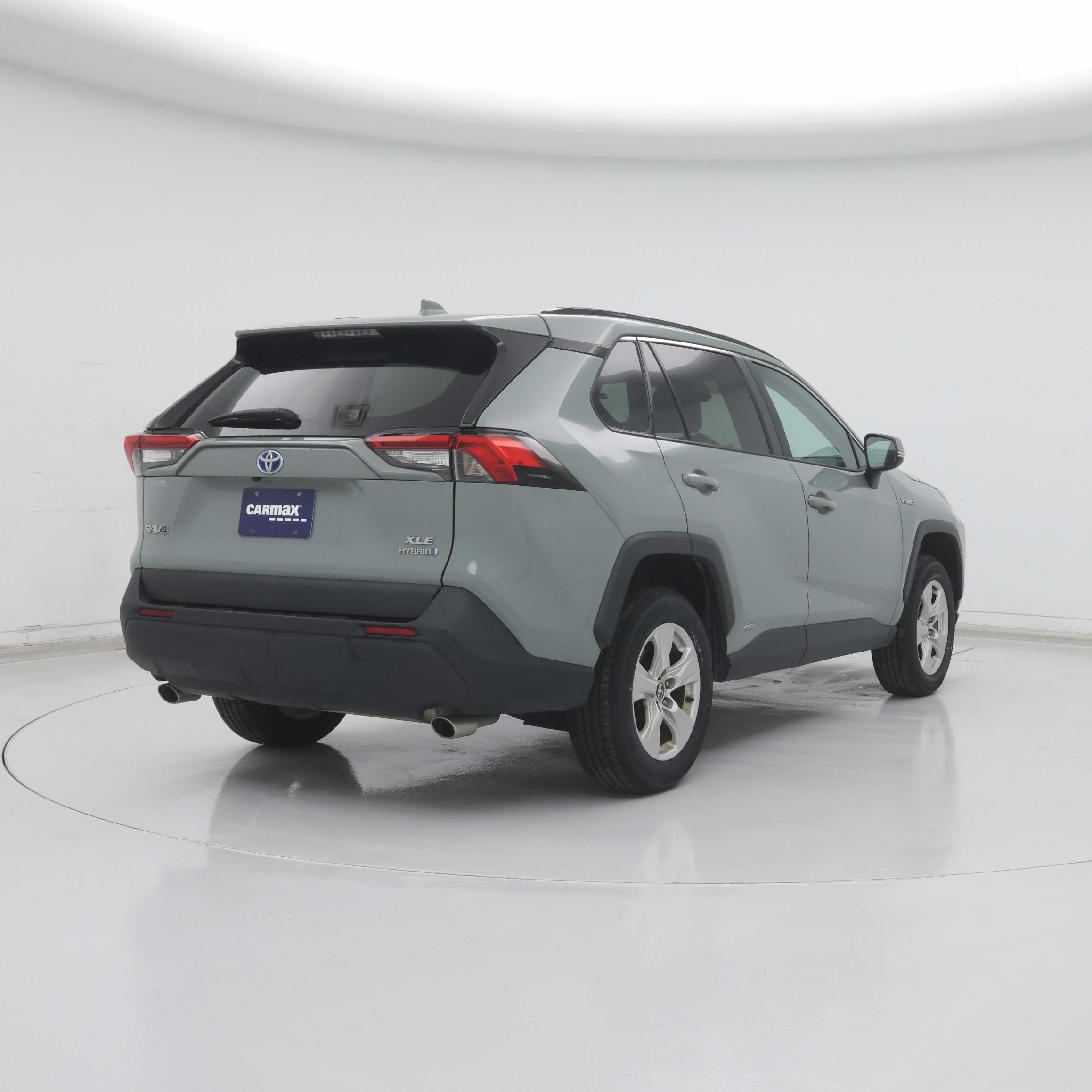 Thumbnail: 2021 Toyota RAV4 - 8