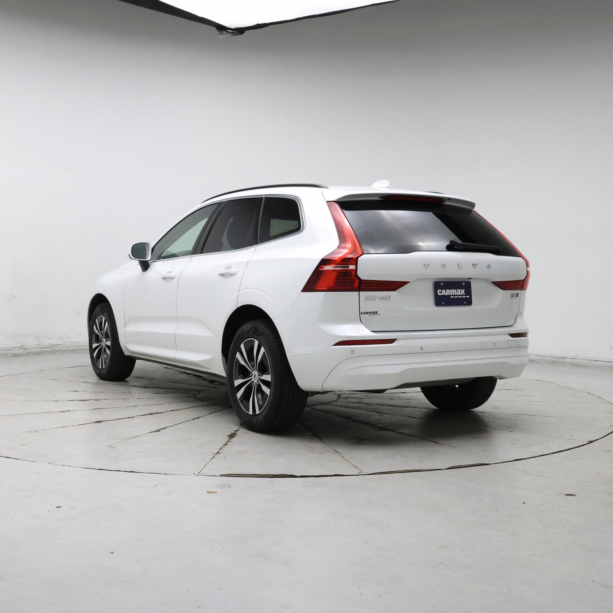 Thumbnail: 2023 Volvo XC60 - 2