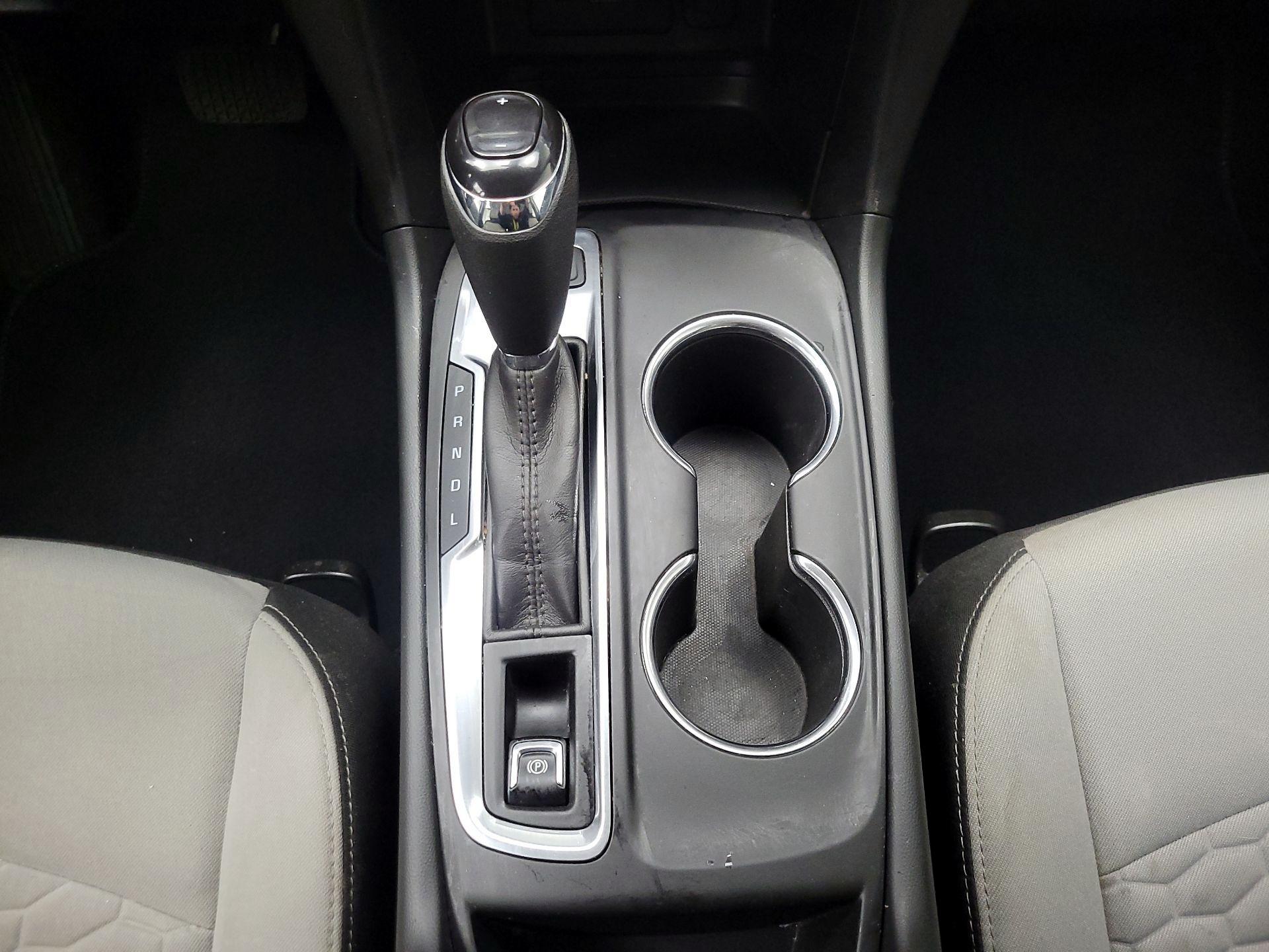 Thumbnail: 2020 Chevrolet Equinox - 17