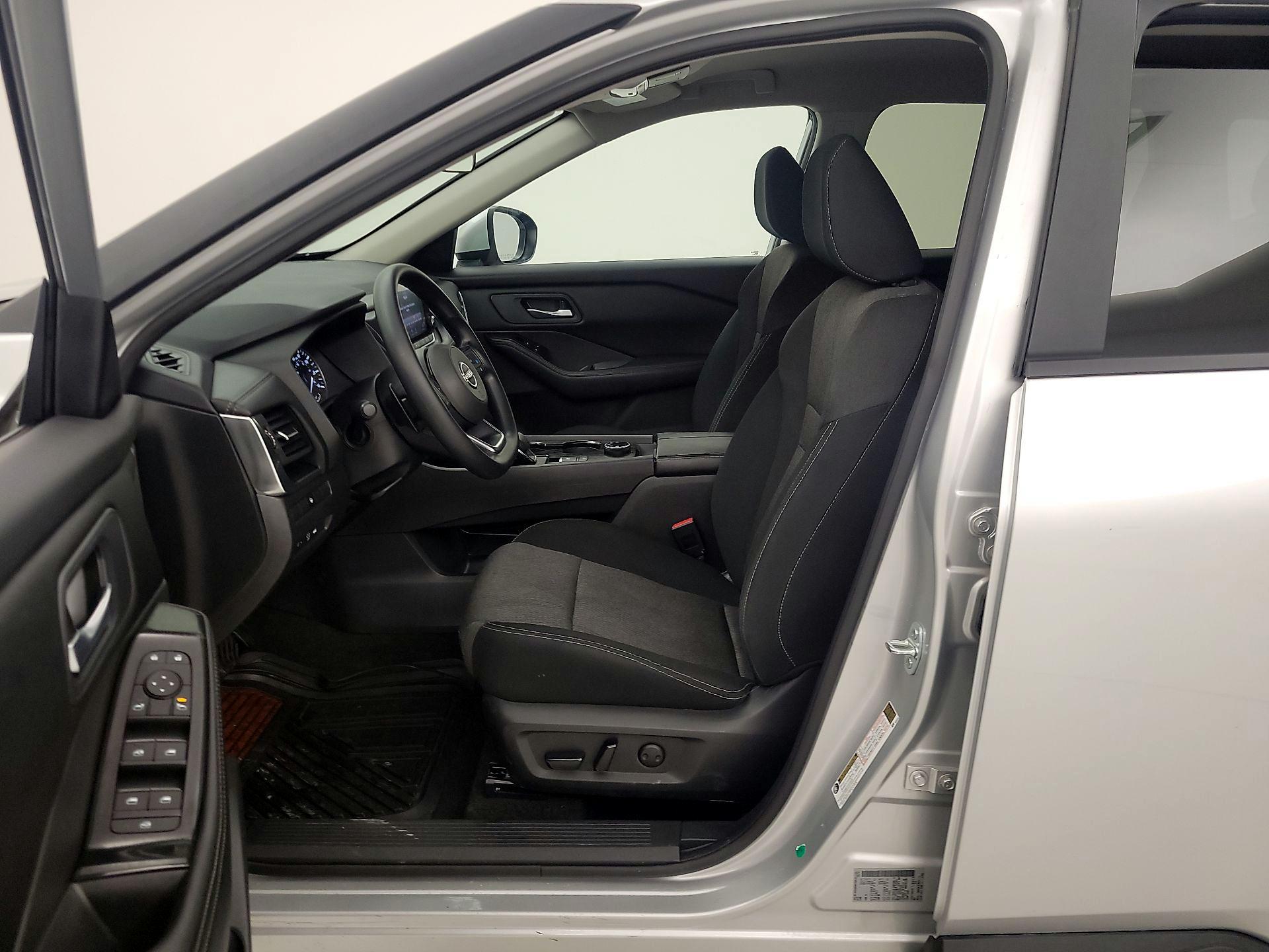 Thumbnail: 2024 Nissan Rogue - 11