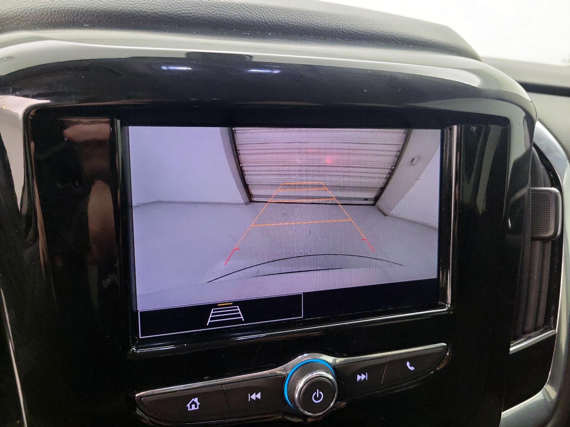 Thumbnail: 2020 Chevrolet Traverse - 14