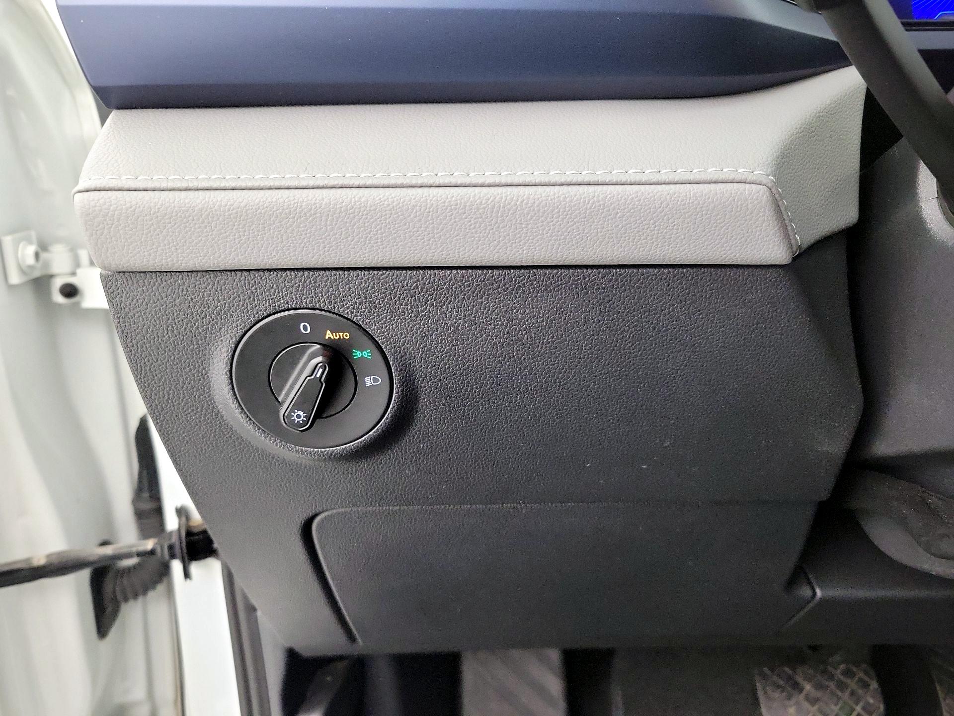 Thumbnail: 2024 Volkswagen Taos - 13