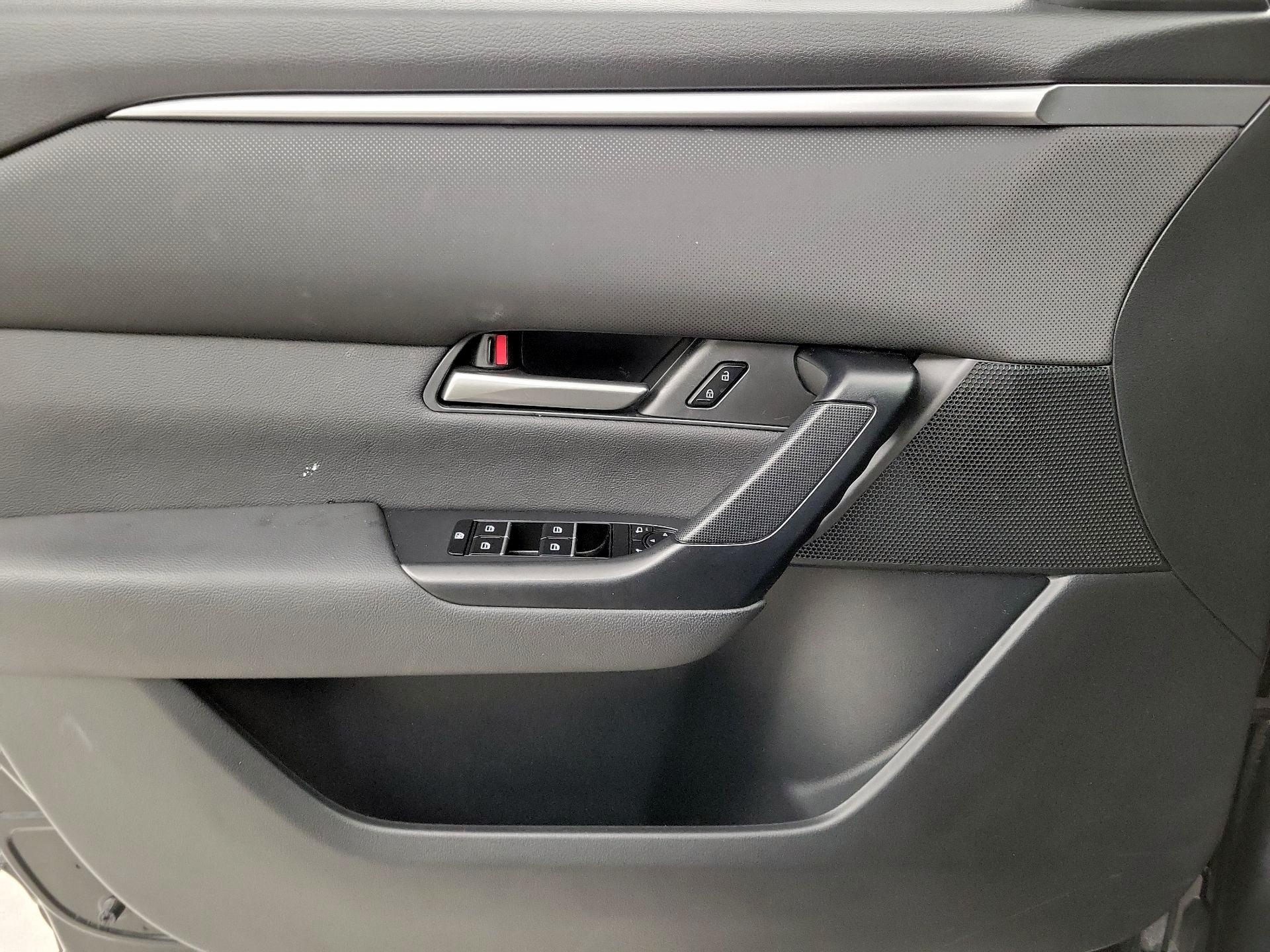 Thumbnail: 2025 Mazda CX-50 - 12