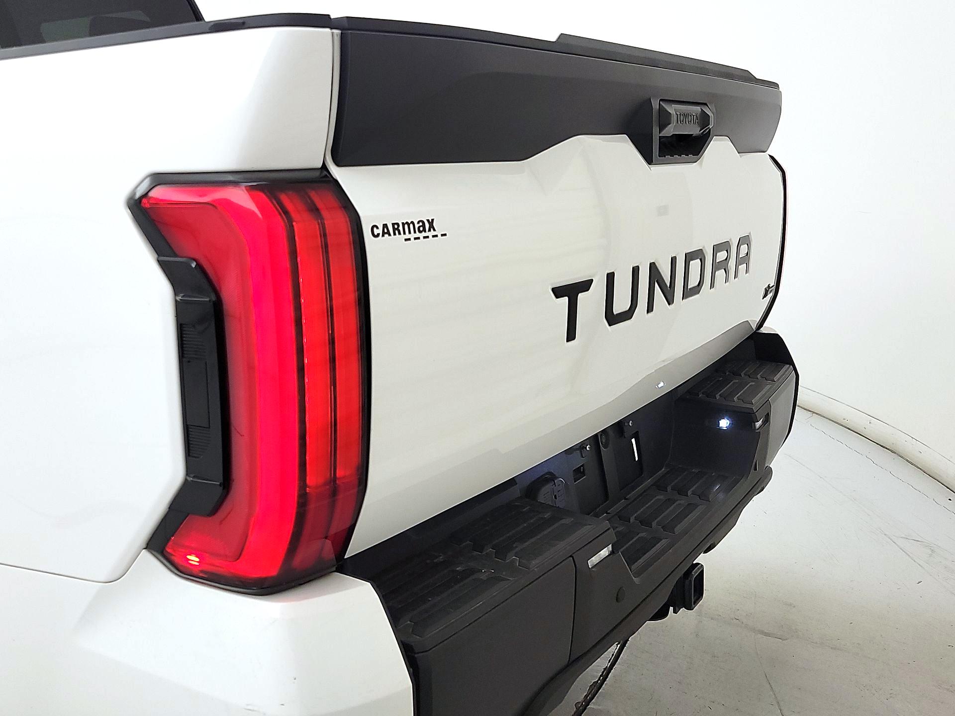 Thumbnail: 2024 Toyota Tundra - 6