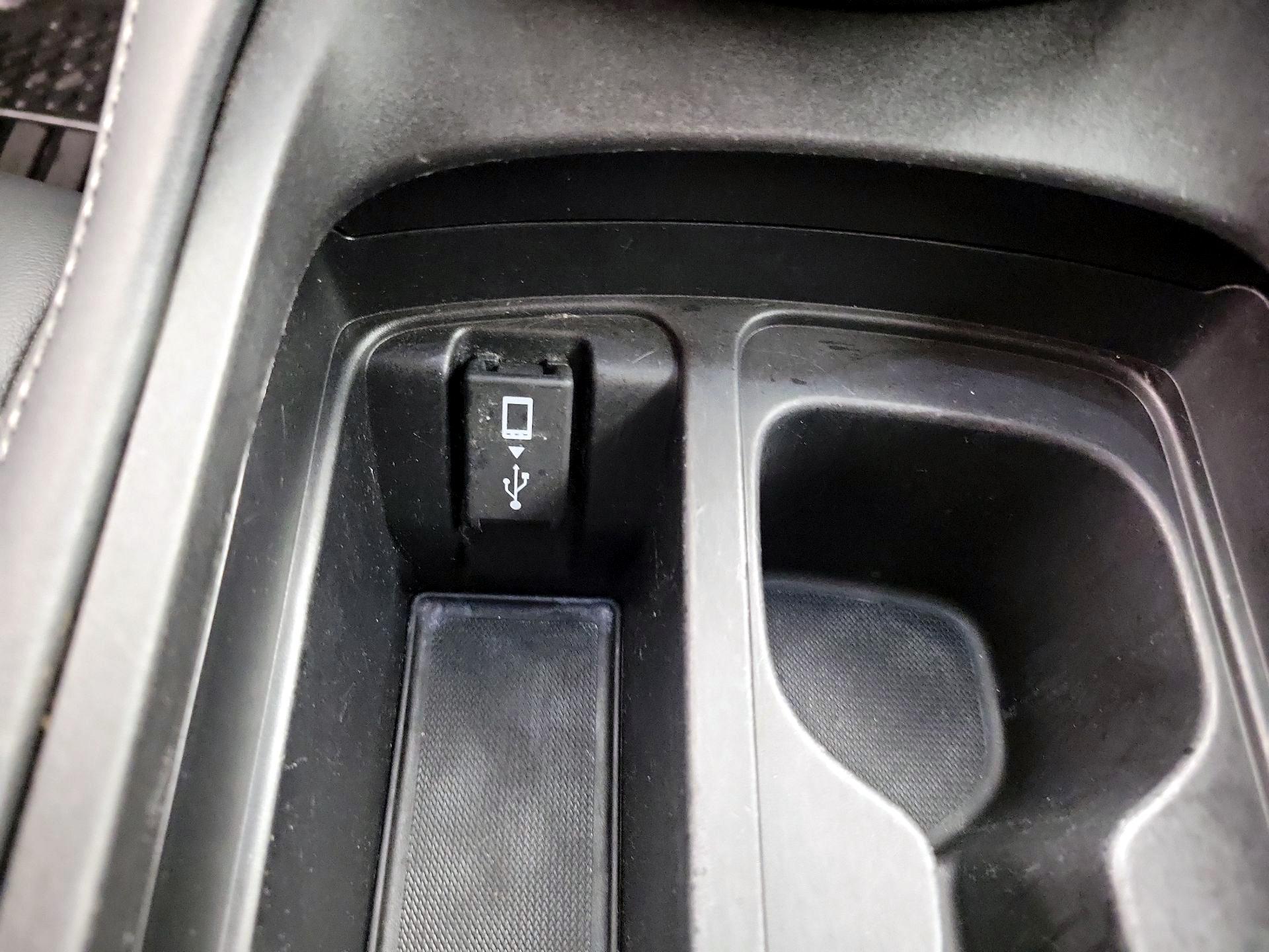 Thumbnail: 2021 Acura RDX - 18