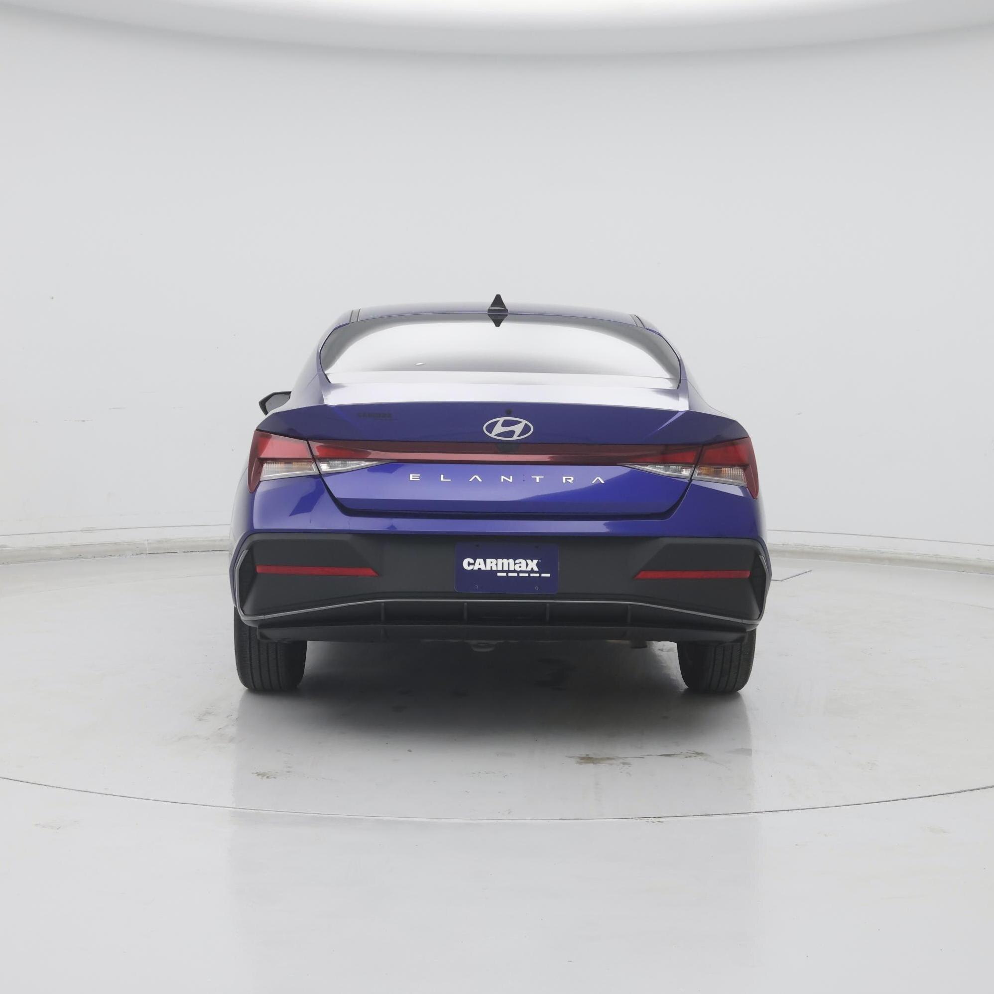 Thumbnail: 2024 Hyundai Elantra - 6