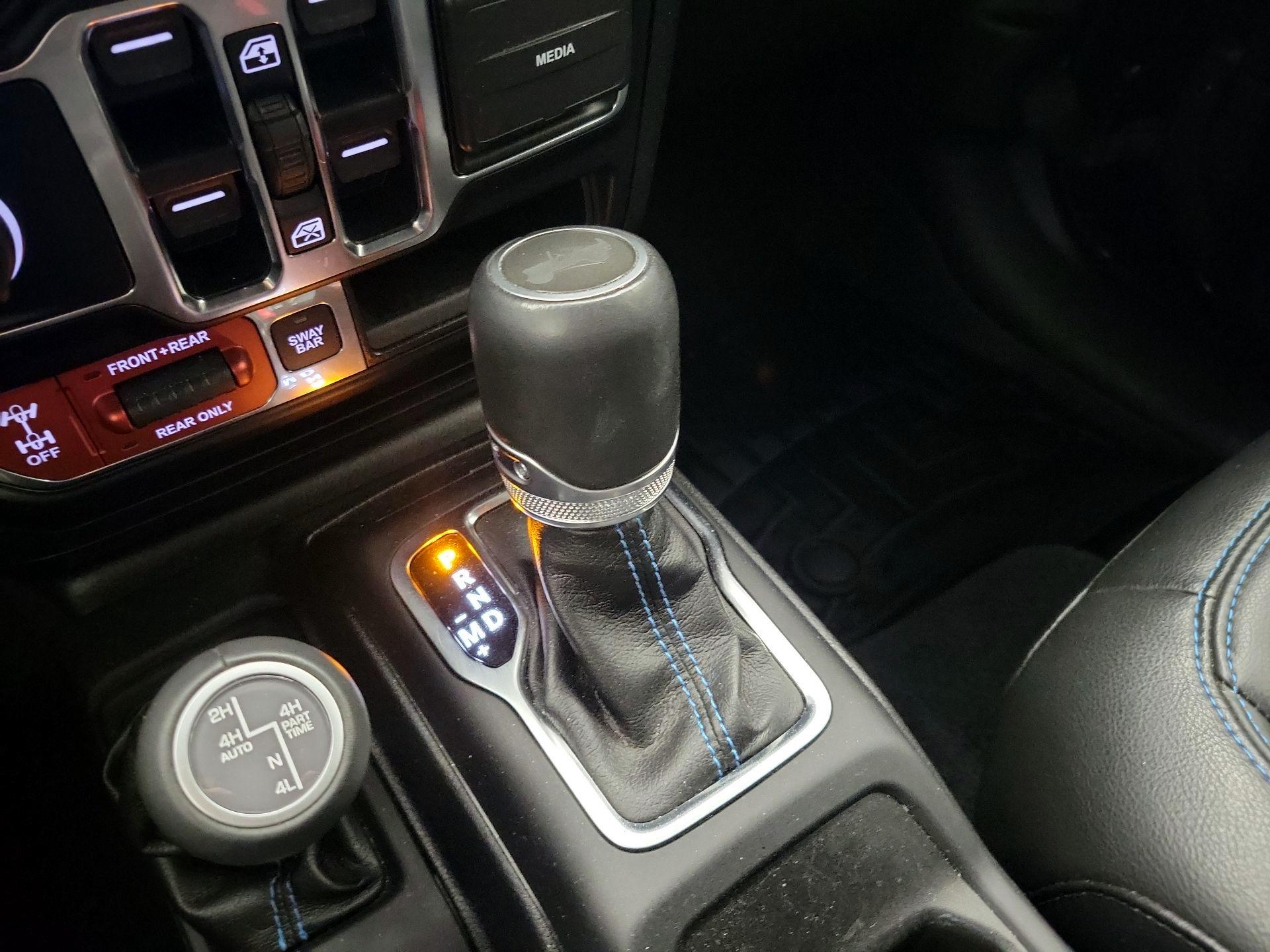 Thumbnail: 2022 Jeep Wrangler - 18