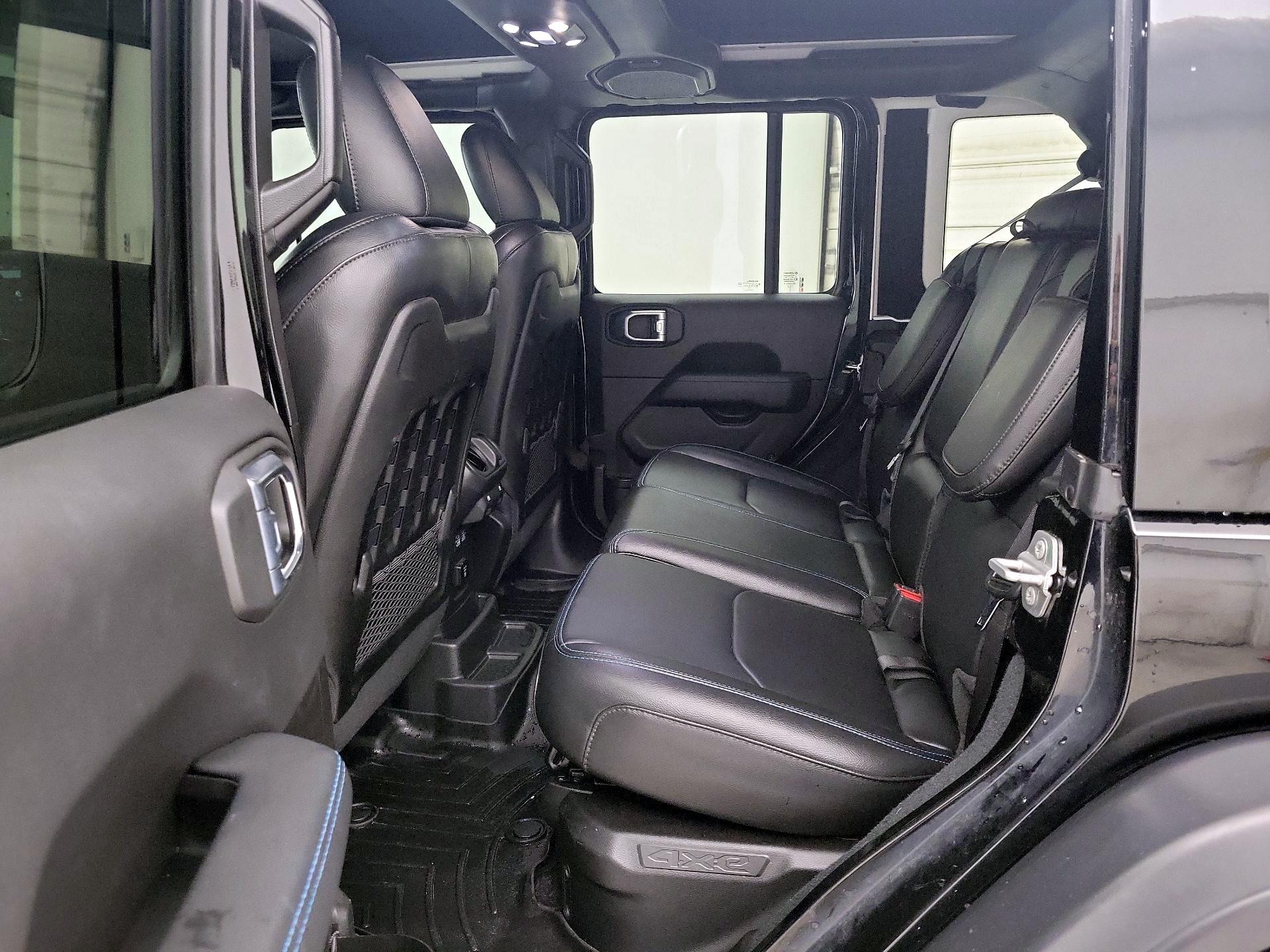 Thumbnail: 2022 Jeep Wrangler - 20