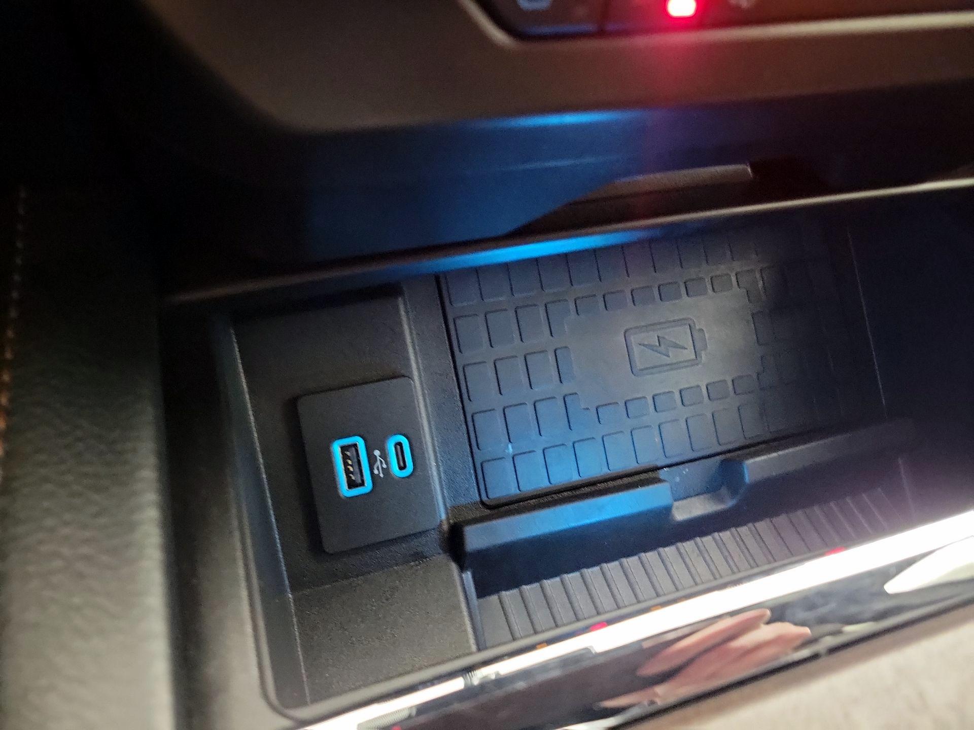 Thumbnail: 2020 Ford Expedition - 19