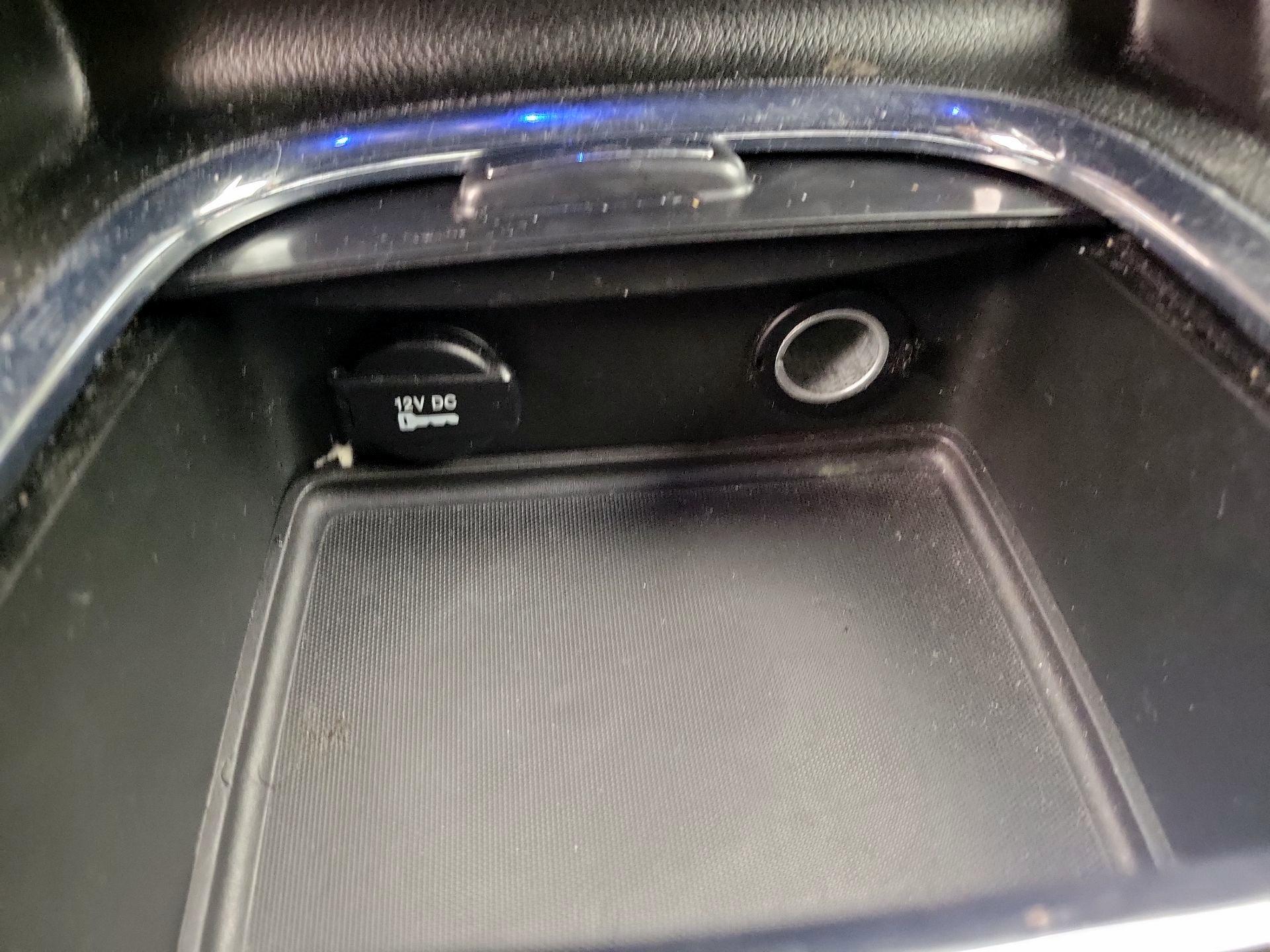 Thumbnail: 2017 Dodge Grand Caravan - 18