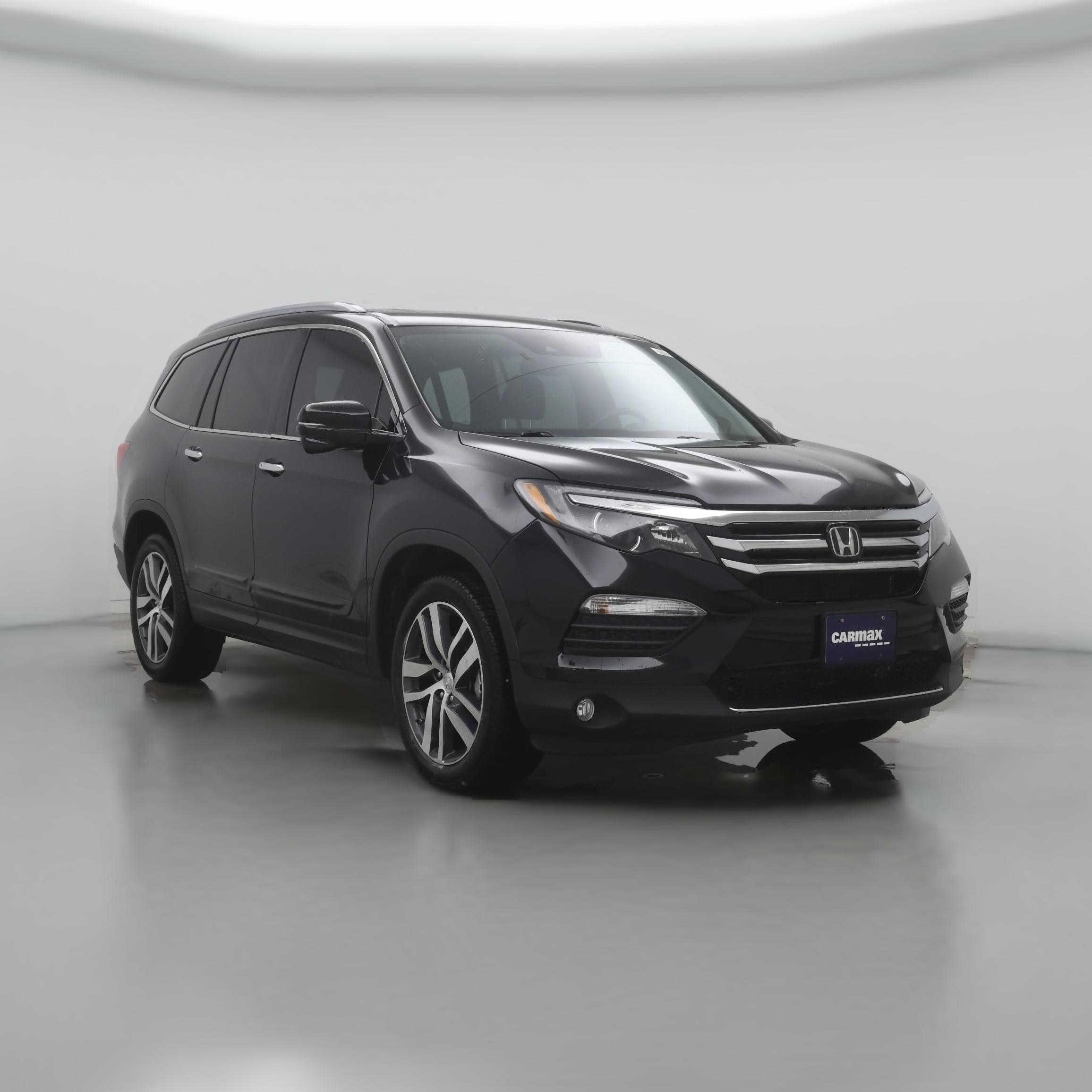 Thumbnail: 2017 Honda Pilot - 1