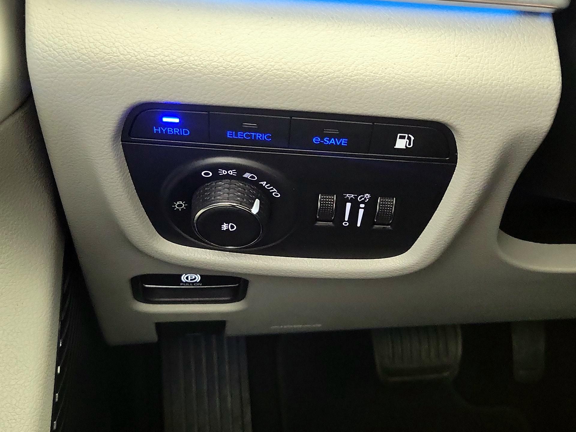 Thumbnail: 2022 Jeep Grand Cherokee - 13