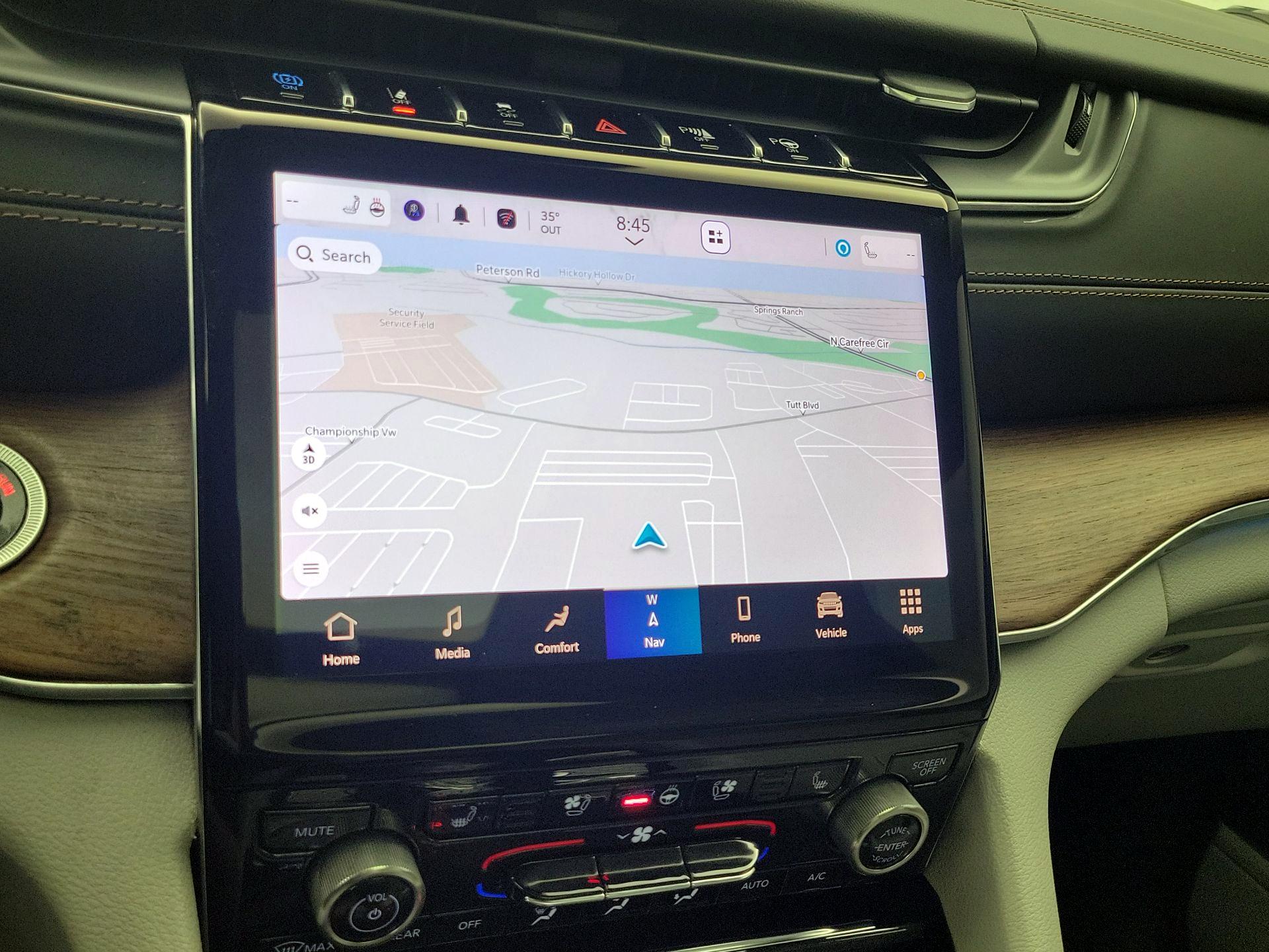 Thumbnail: 2022 Jeep Grand Cherokee - 14